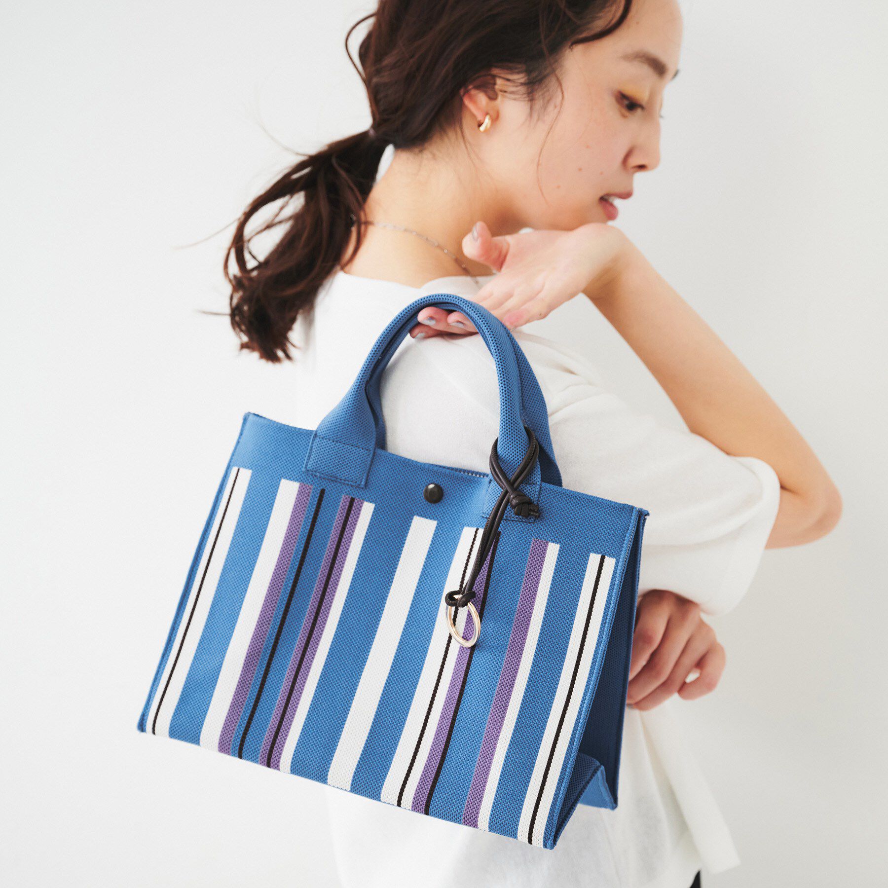 UNTITLED「【手洗い可】マルチストライプニットバッグ」|ハンドバッグ|