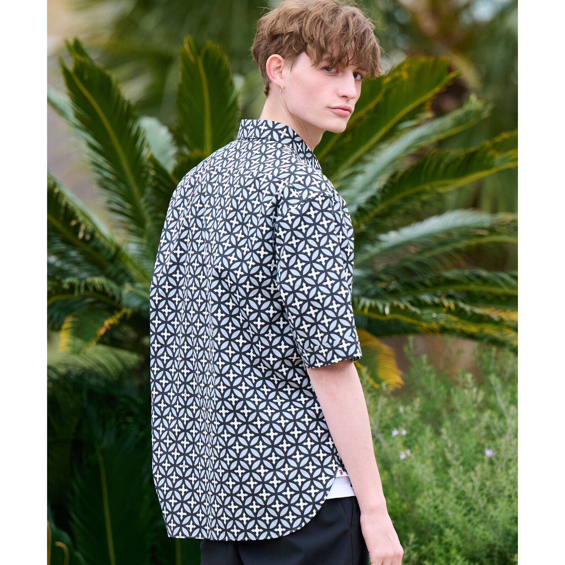 DRESSTERIOR「【Safari5月号掲載】オーバーラップサークル ショートスリーブシャツ」|シャツ・ブラウス|