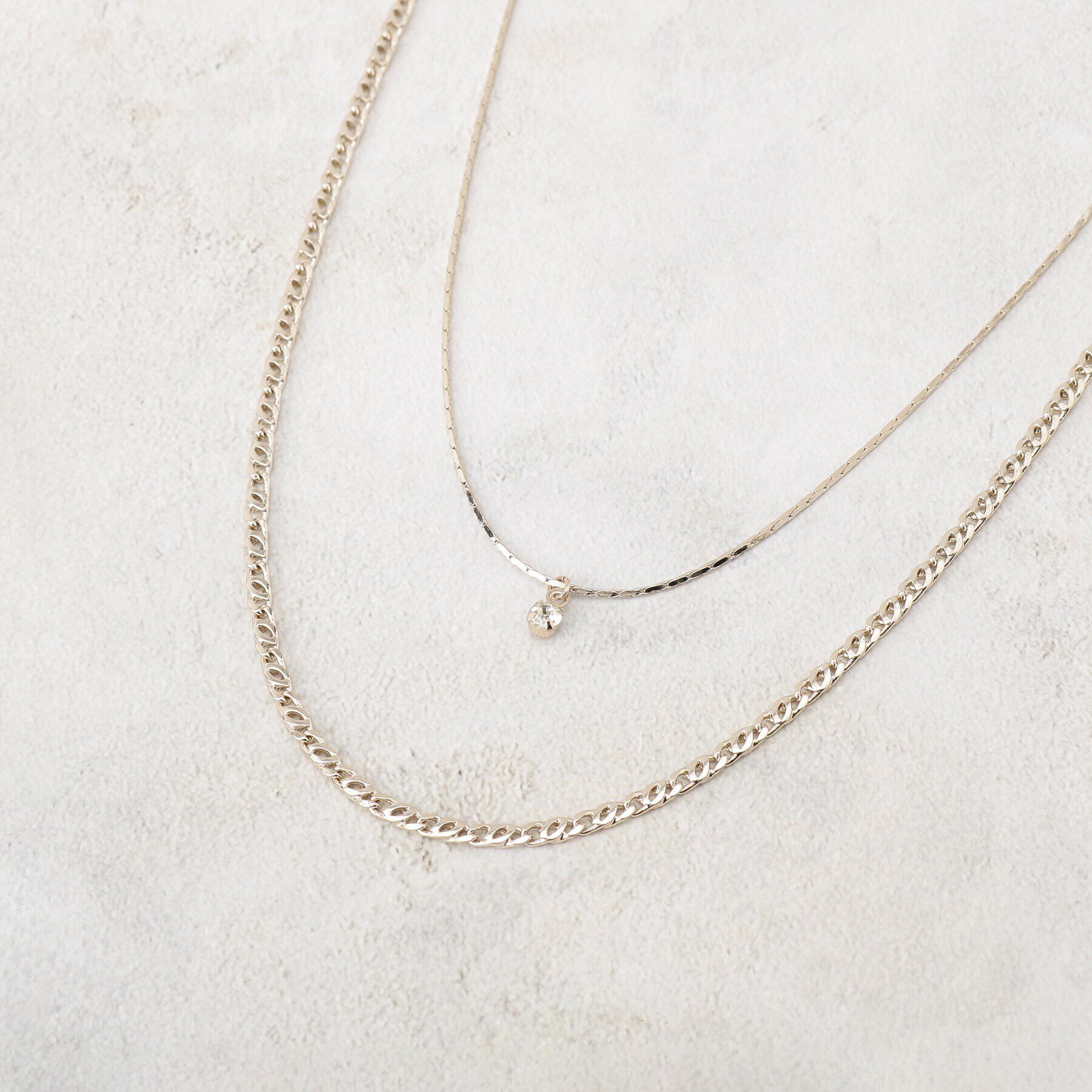 grove「デザインチェーンビジューショートネックレス2本セット」|ネックレス|