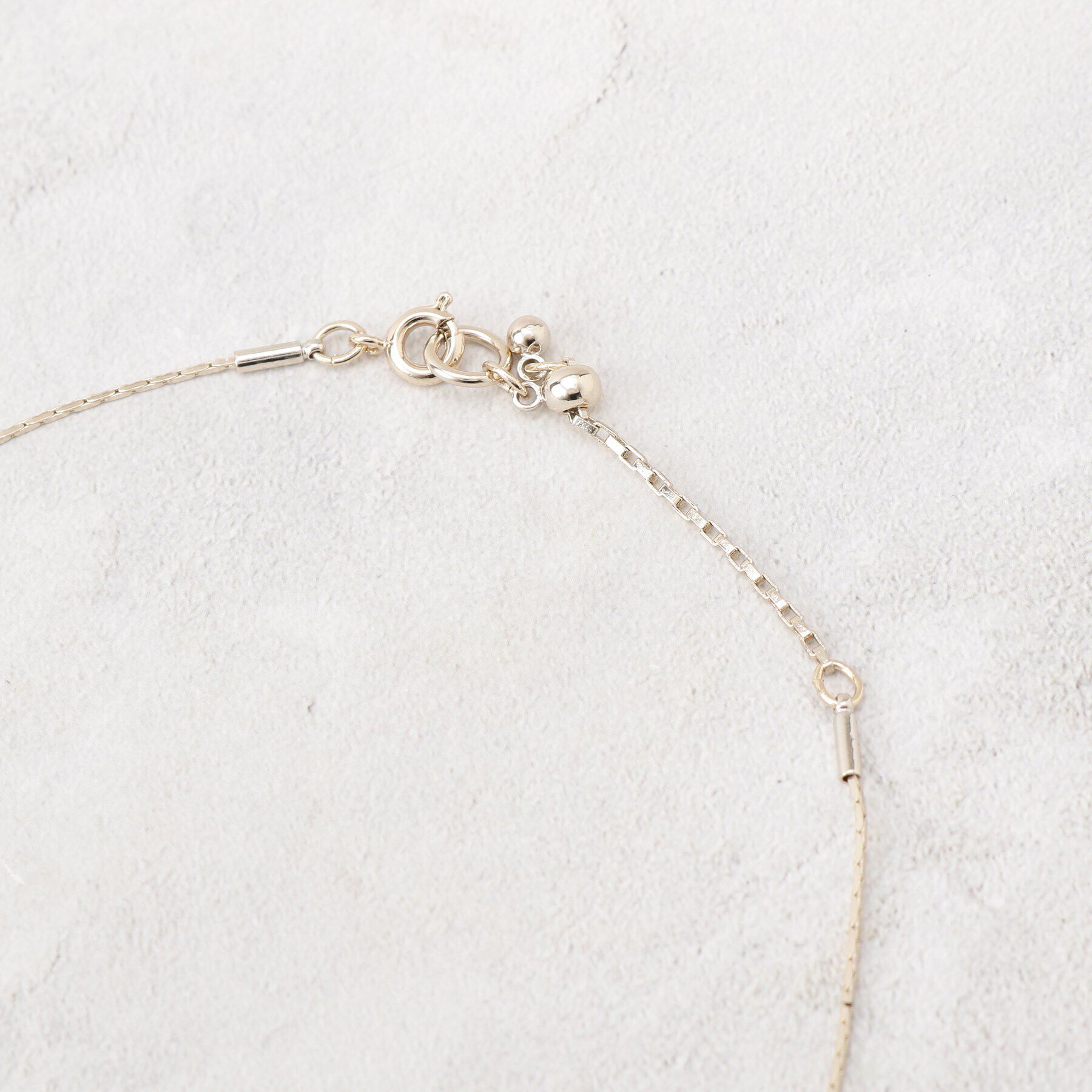 grove「デザインチェーンビジューショートネックレス2本セット」|ネックレス|