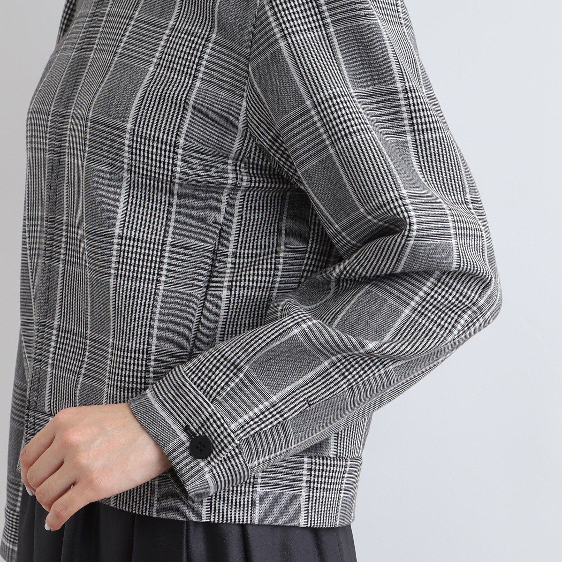 INDIVI「【洗える／UVケア】グレンチェック柄リバーブルゾン」|ブルゾン・スタジャン|