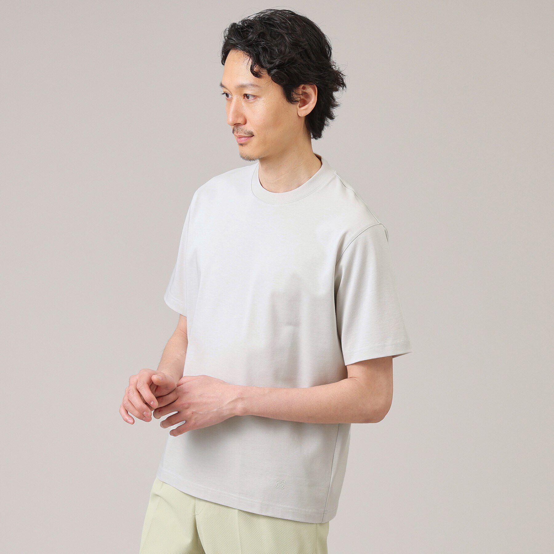 TAKEO KIKUCHI「【抗菌防臭】ジャケットインナー 半袖 カットソー」|Tシャツ・カットソー|ライトグレー(011