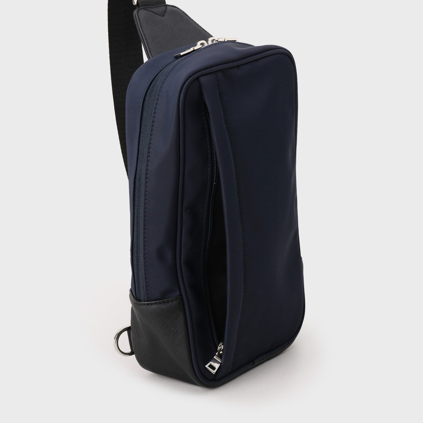 tk.TAKEO KIKUCHI「ナイロンボックスワンショルダー」|ショルダー・メッセンジャー|