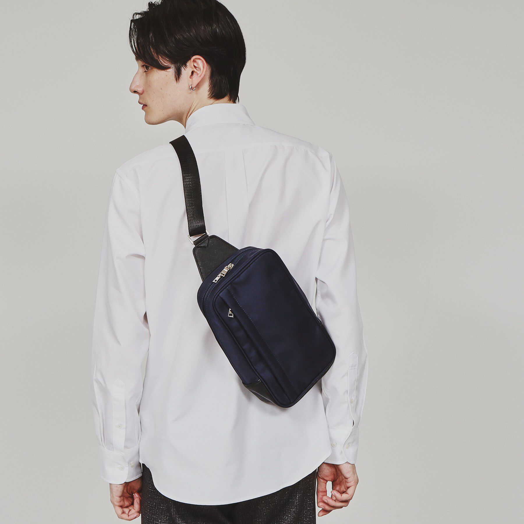 tk.TAKEO KIKUCHI「ナイロンボックスワンショルダー」|ショルダー・メッセンジャー|ネイビー(094)