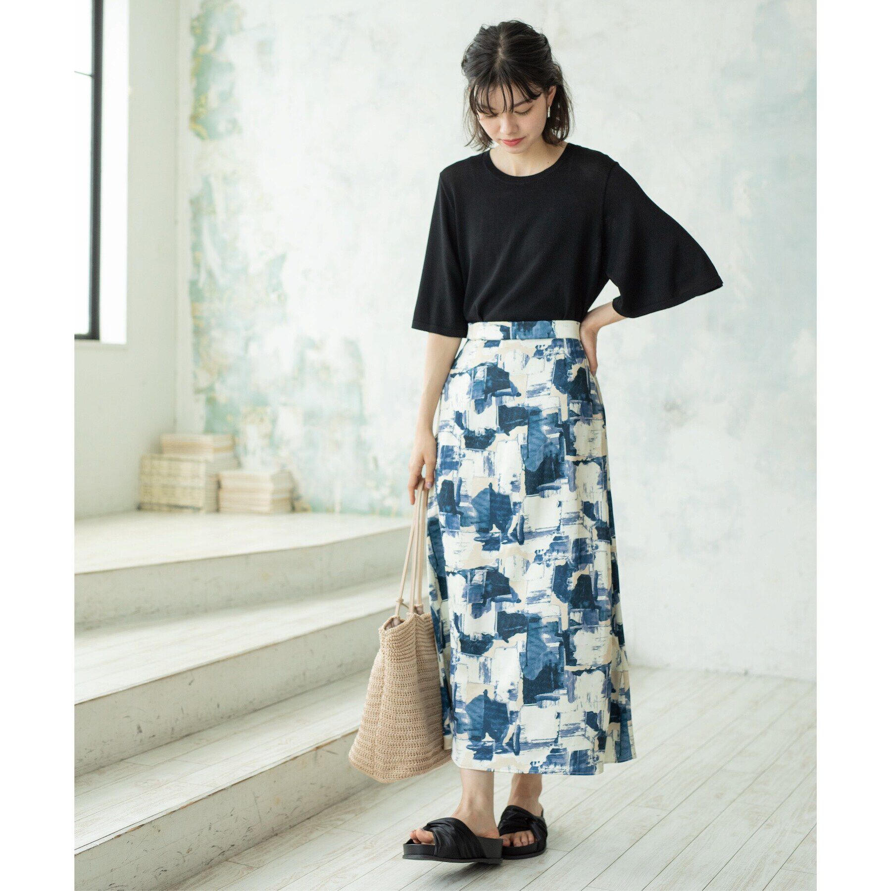 OPAQUE.CLIP「幾何プリント サテンナローフレアスカート【洗濯機洗い可】」|スカート|