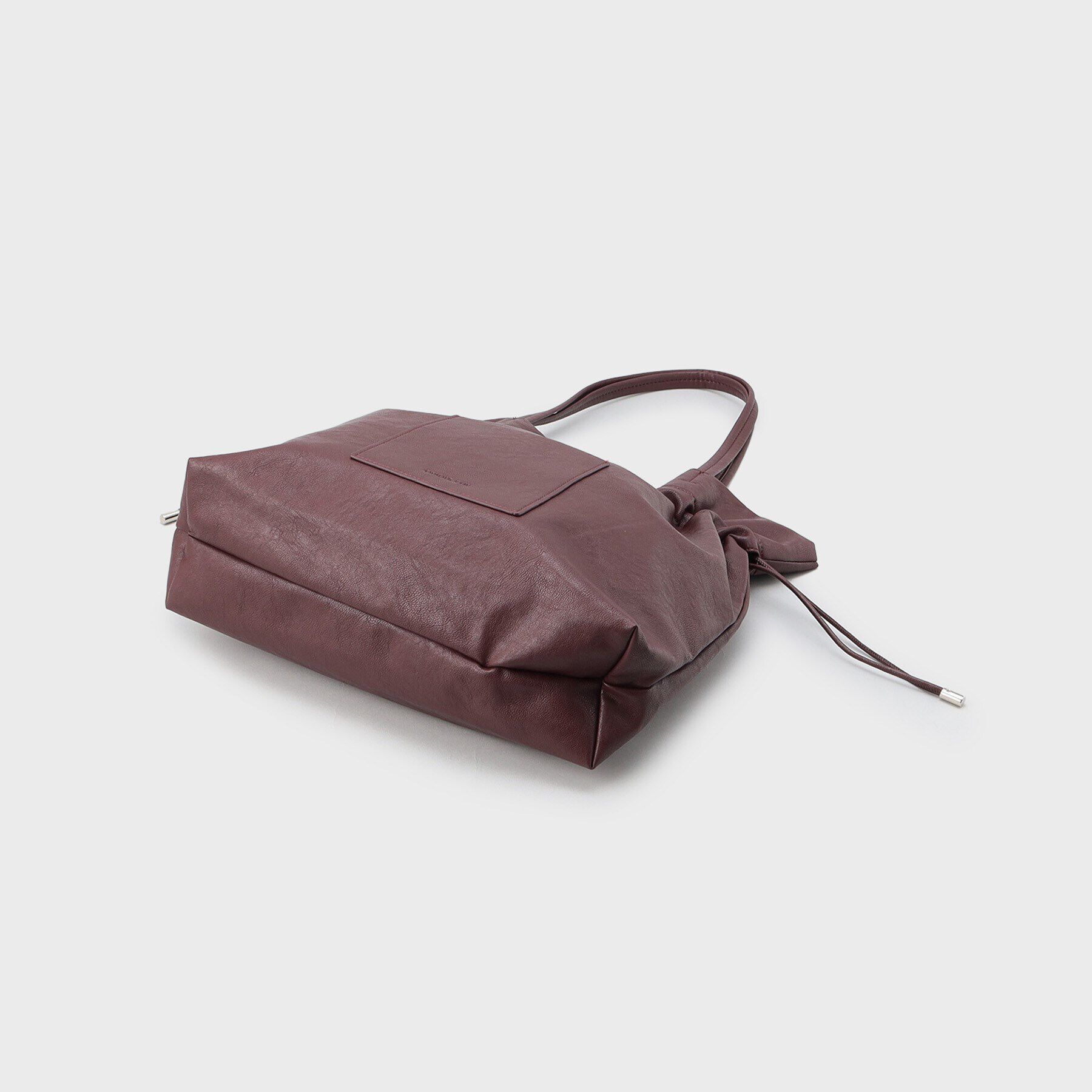 OPAQUE.CLIP「【A4サイズ対応】ソフト合皮巾着ドローストリングトートバッグ」|トートバッグ|