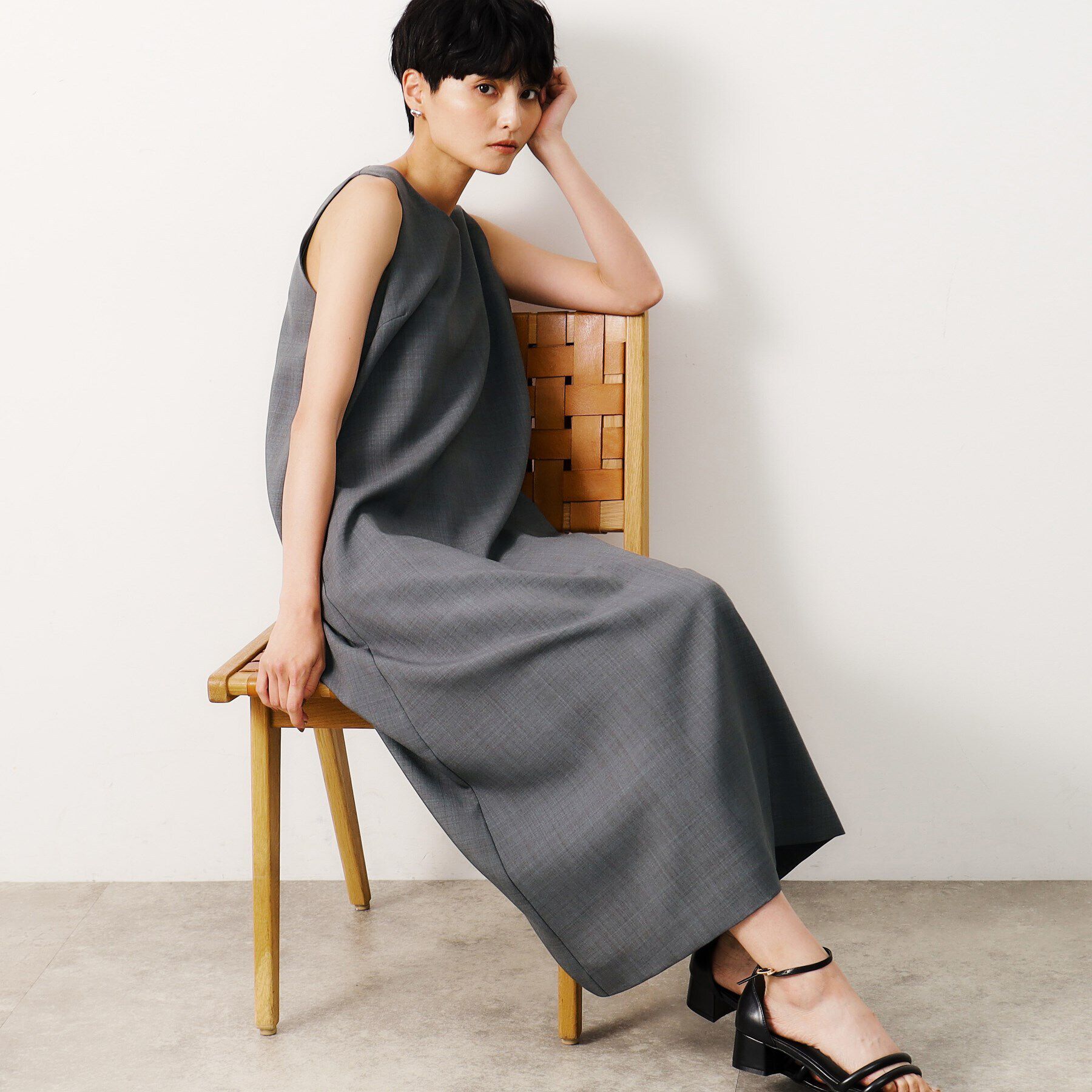 OPAQUE.CLIP「【ツインセット】メッシュニット&times;ノースリーブワンピース【洗濯機洗い可】」|ワンピース|