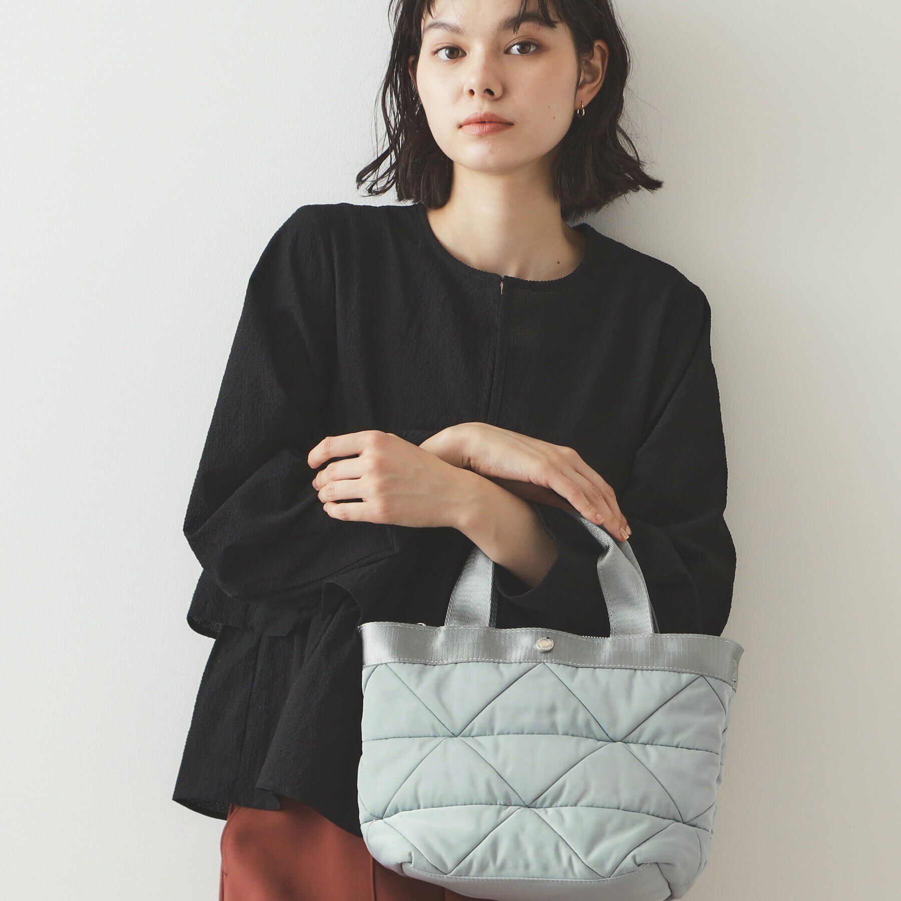 OPAQUE.CLIP「【2WAY】トライアングルミドルトートバッグ」|トートバッグ|