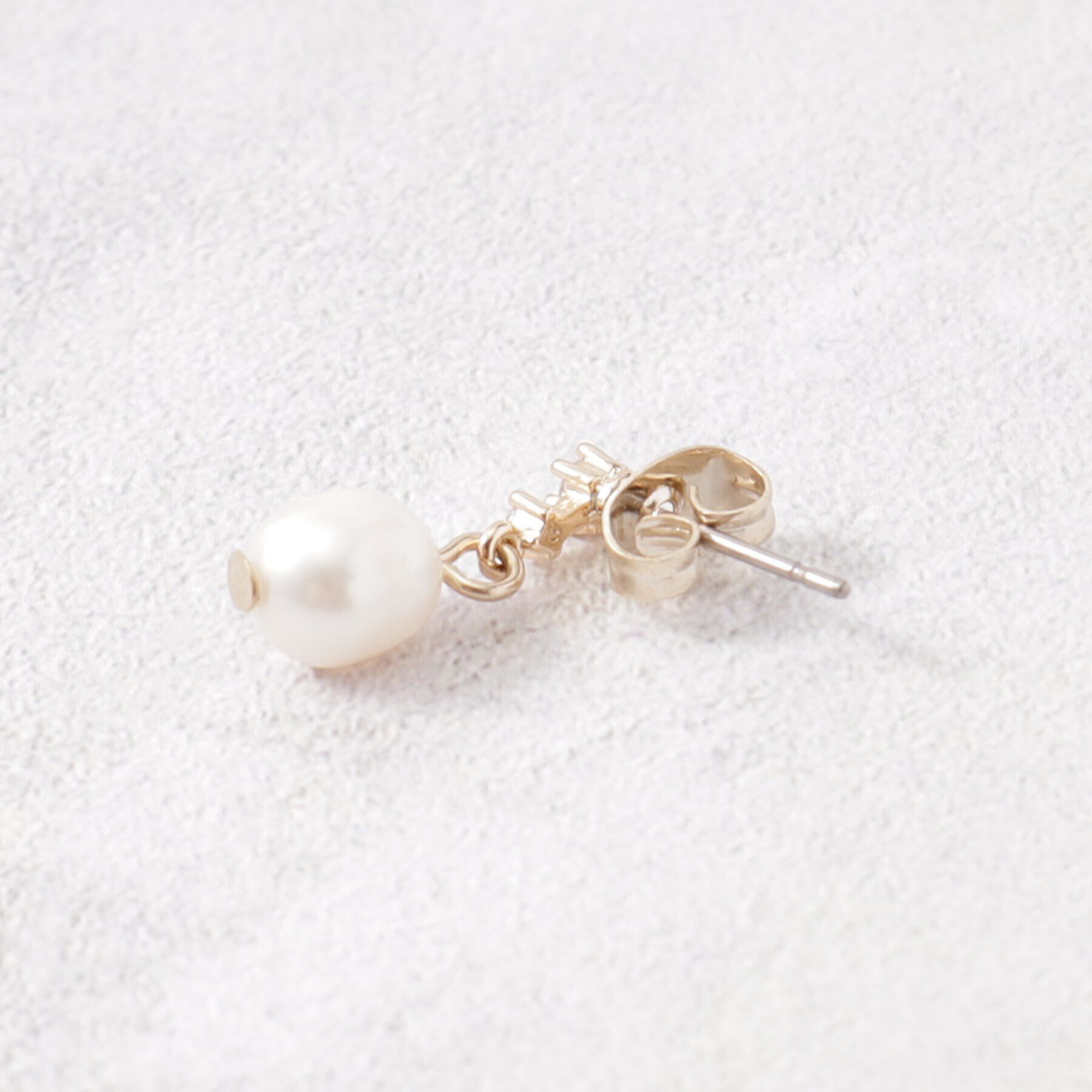 OPAQUE.CLIP「淡水パールビジューピアス」|ピアス|