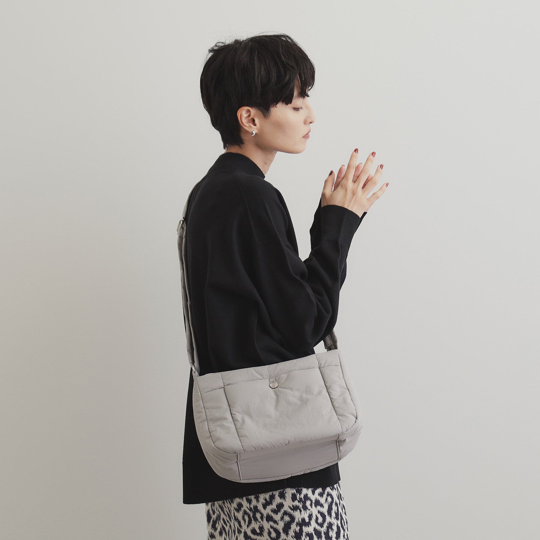 OPAQUE.CLIP「【軽量】ミドルサイズショルダーバッグ」|ショルダー・メッセンジャー|