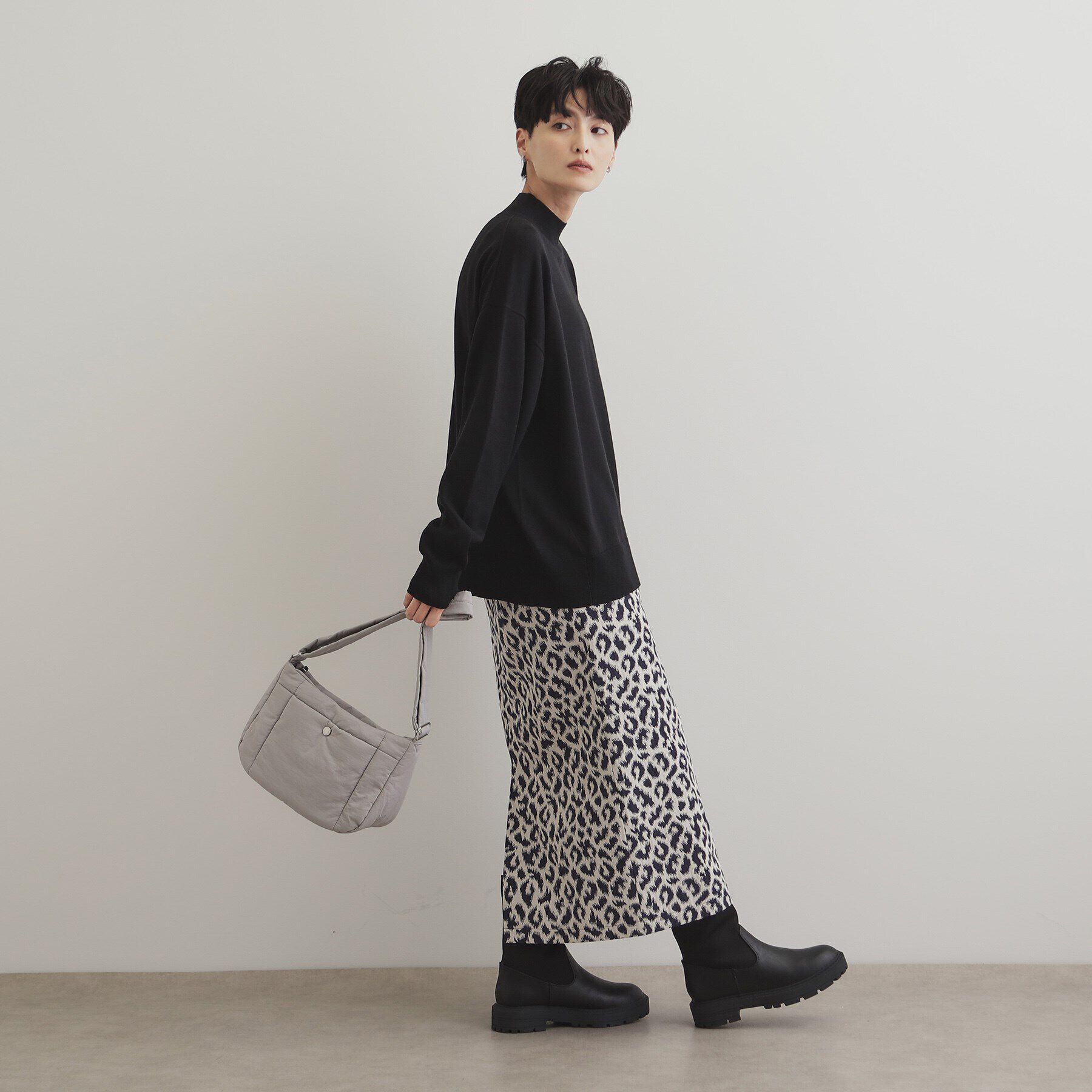 OPAQUE.CLIP「【軽量】ミドルサイズショルダーバッグ」|ショルダー・メッセンジャー|