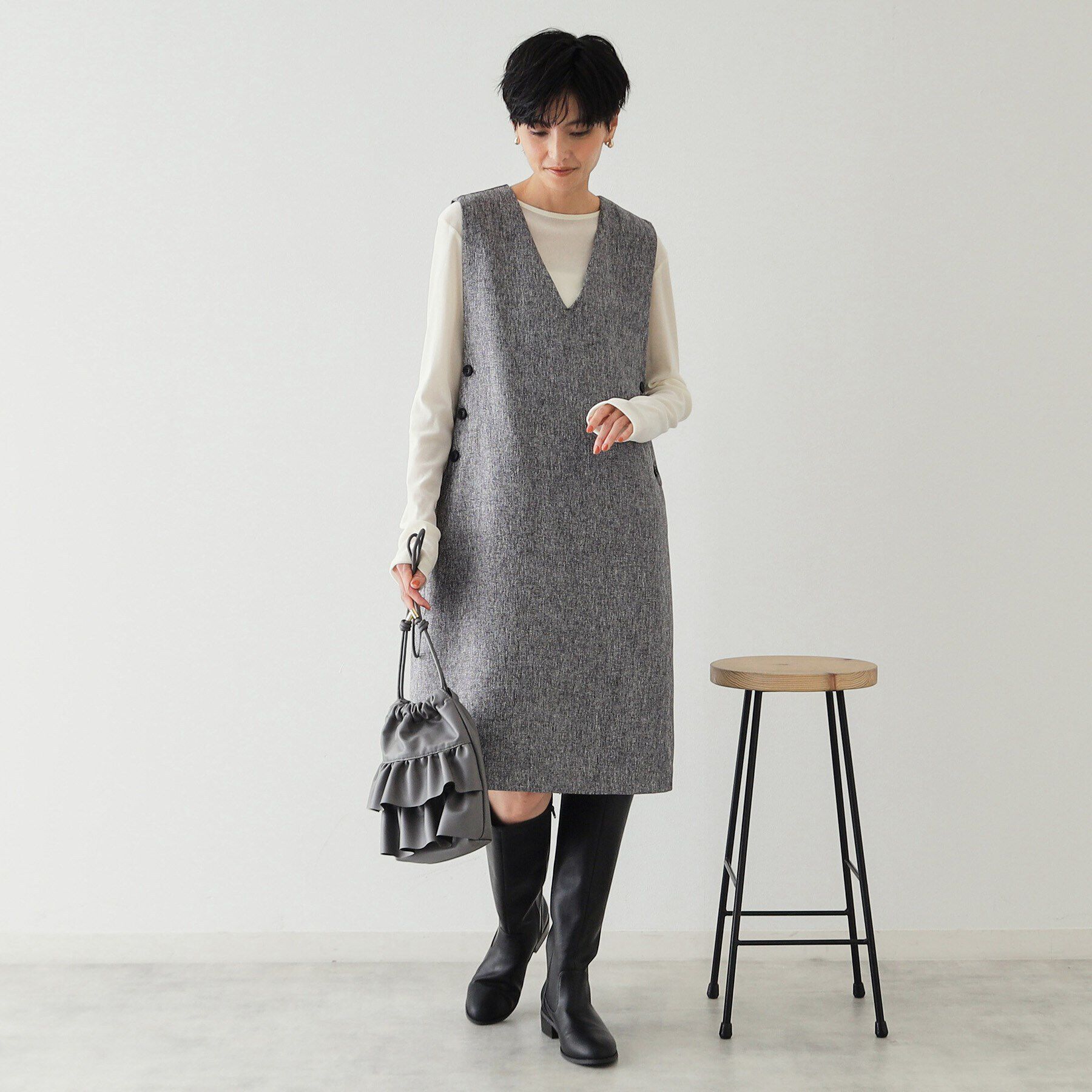 OPAQUE.CLIP「Vネックミニジャンスカ【洗濯機洗い可】」|ワンピース|