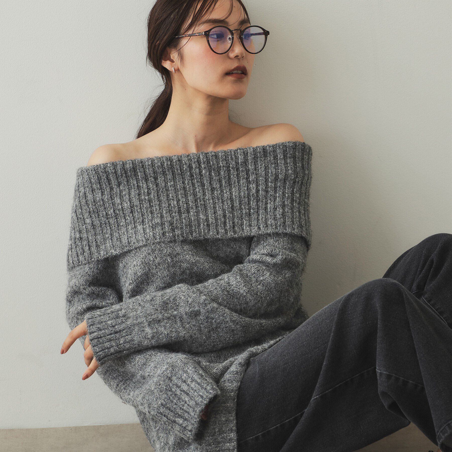 OPAQUE.CLIP「MIXオフショルダーニット【洗濯機洗い可】」|ニット・セーター|チャコールグレー(0