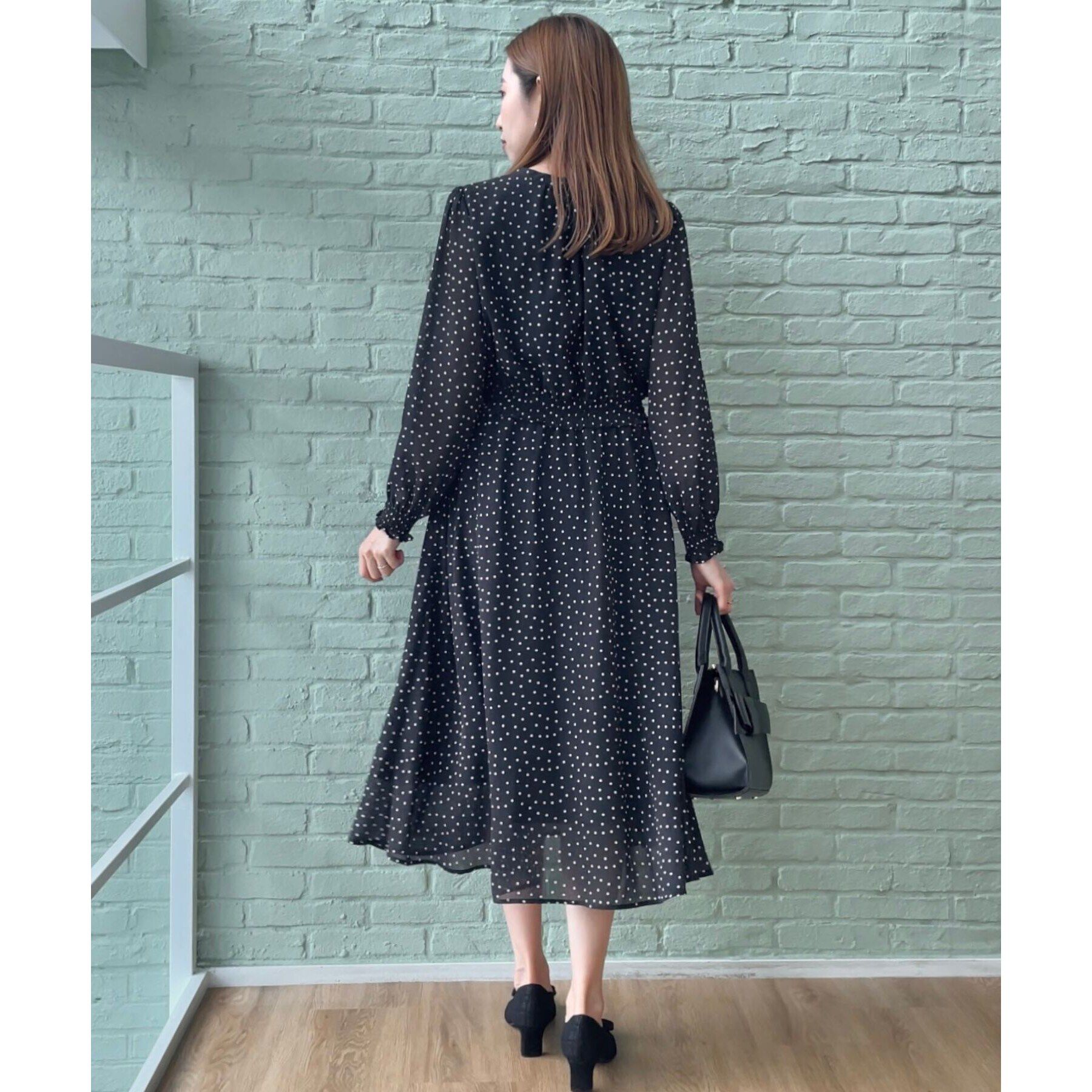 Couture broach「【一枚で華やかにキマる】ドットフリルデザインワンピース」|ワンピース|