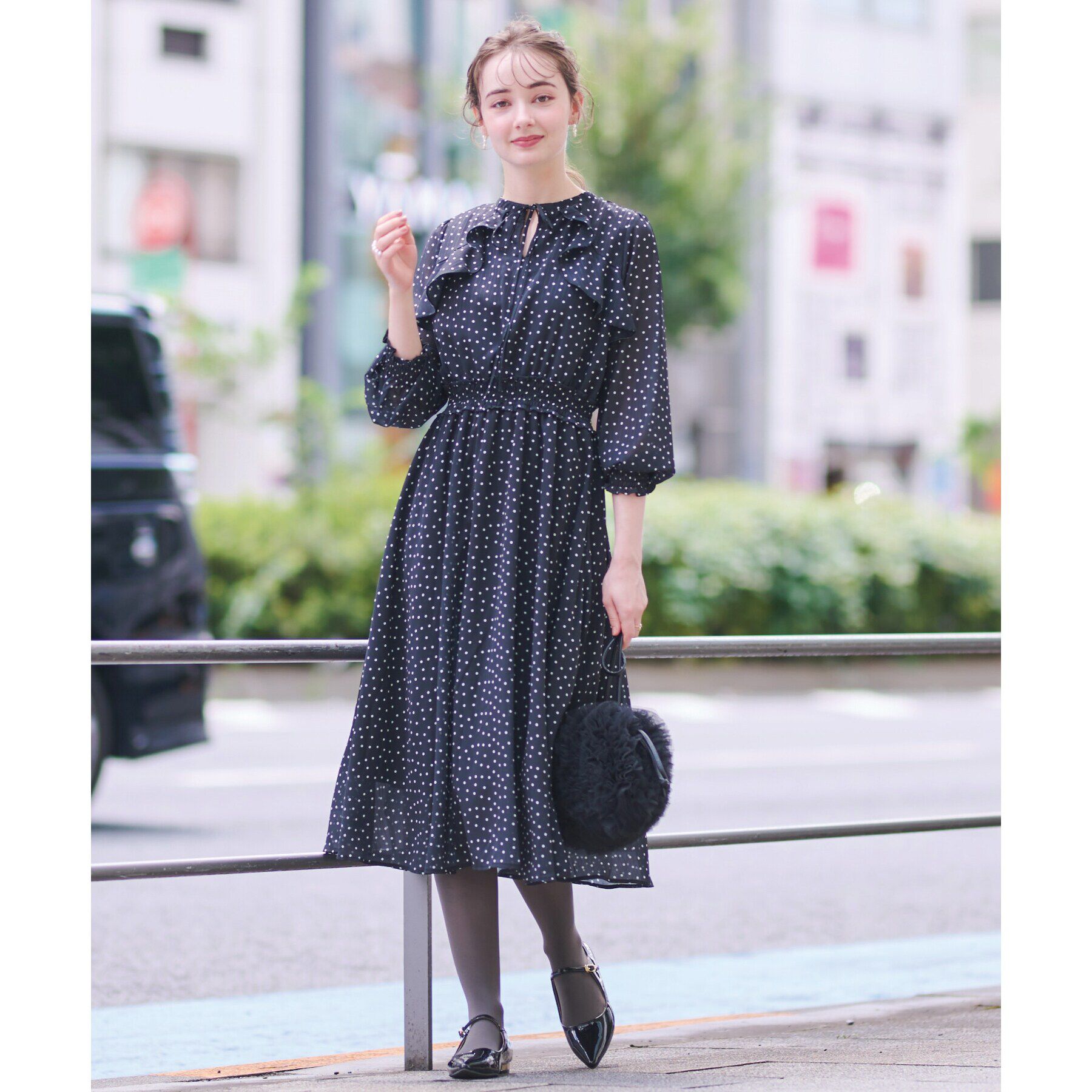 Couture broach「【一枚で華やかにキマる】ドットフリルデザインワンピース」|ワンピース|