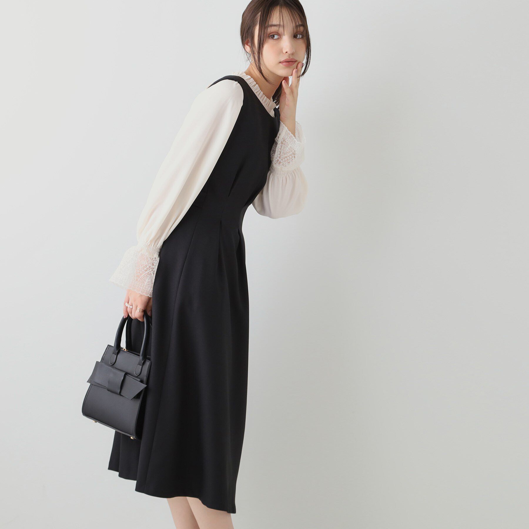 Couture broach「【ウエストマークでスタイルアップ】ウエストタックジャンパースカート」|ワンピース|