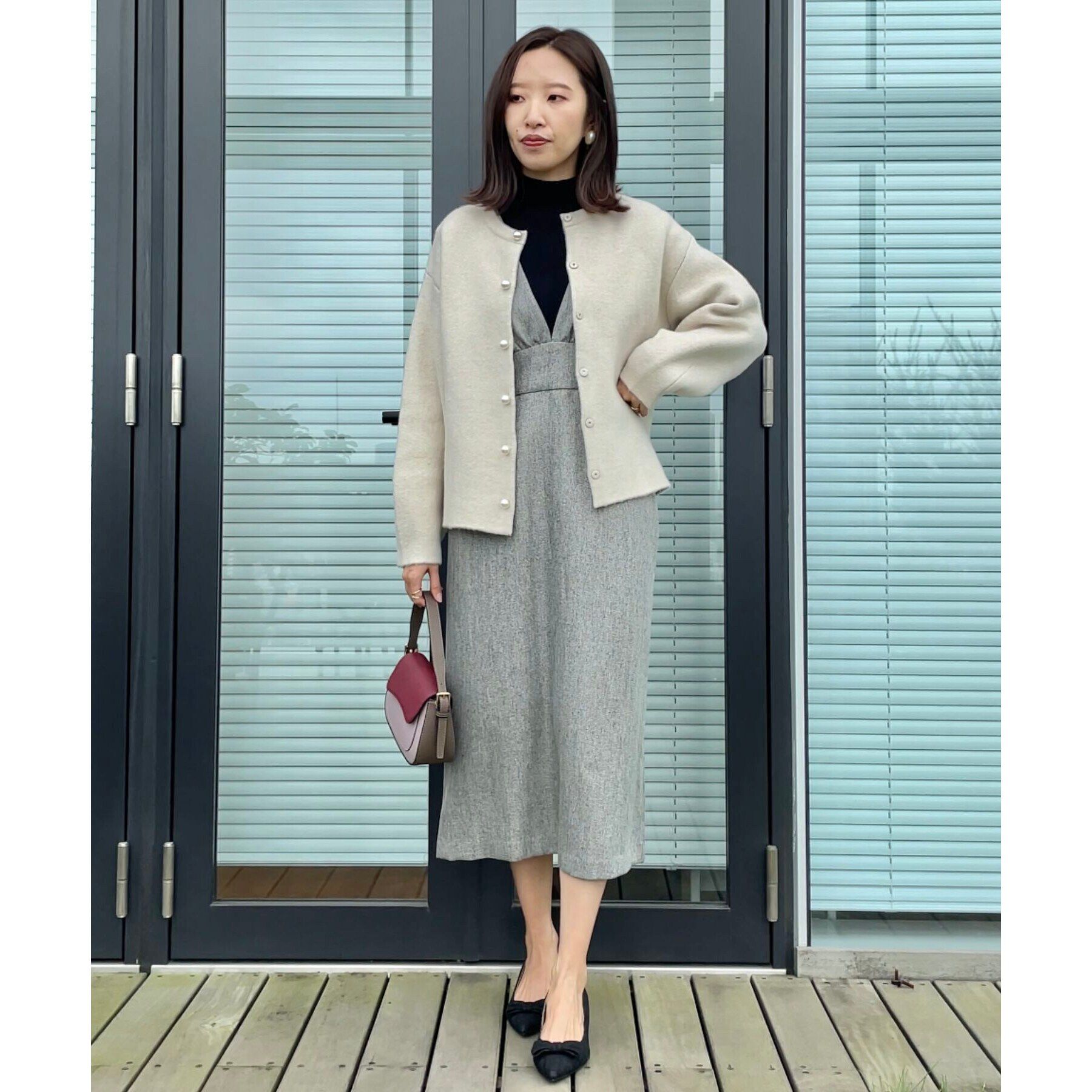 Couture broach「【上品仕立て】パール調釦コクーンニットジャケット」|ノーカラージャケット|