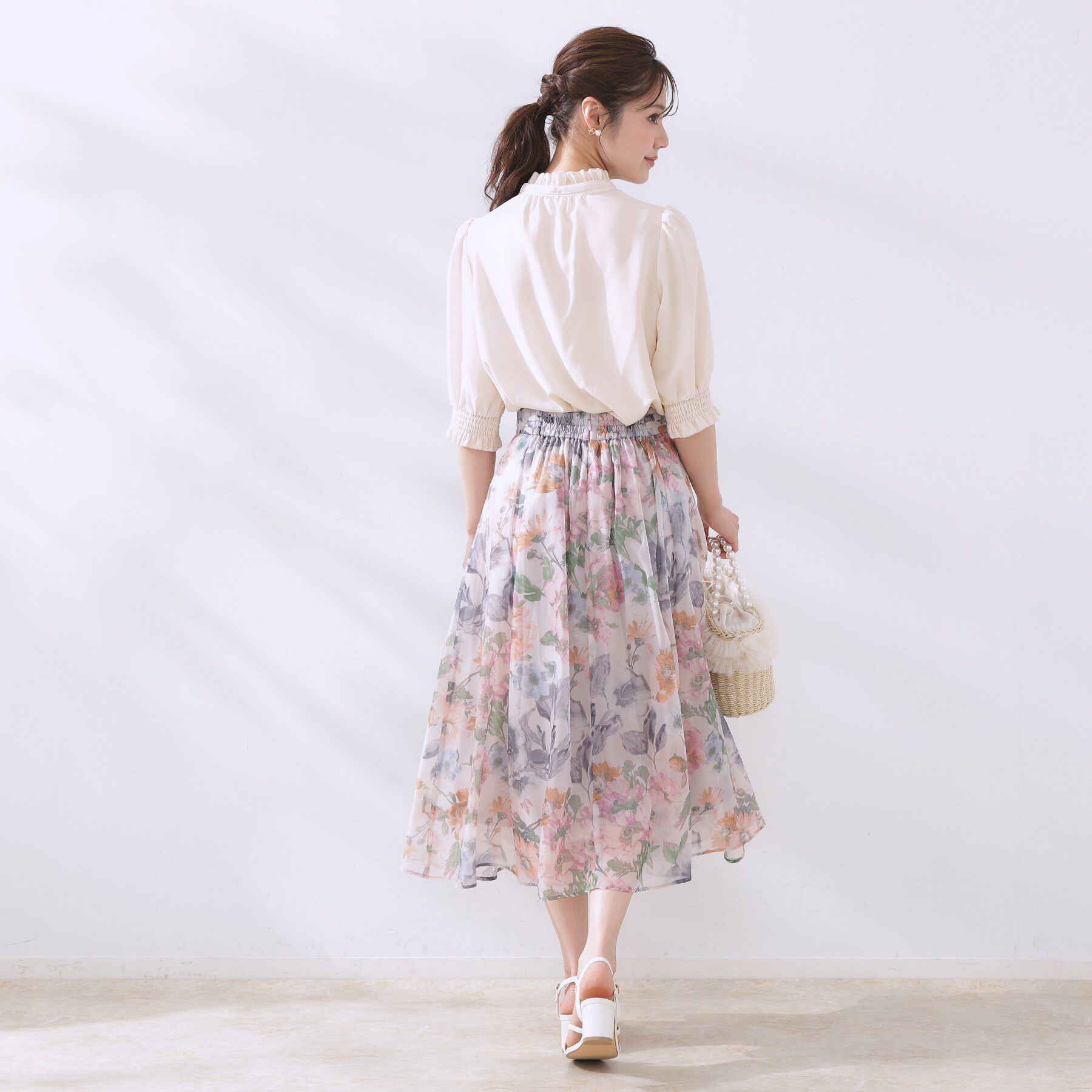 Couture broach「【5分袖・通勤】リボンタイ付きピコフリル5分袖ブラウス」|シャツ・ブラウス|