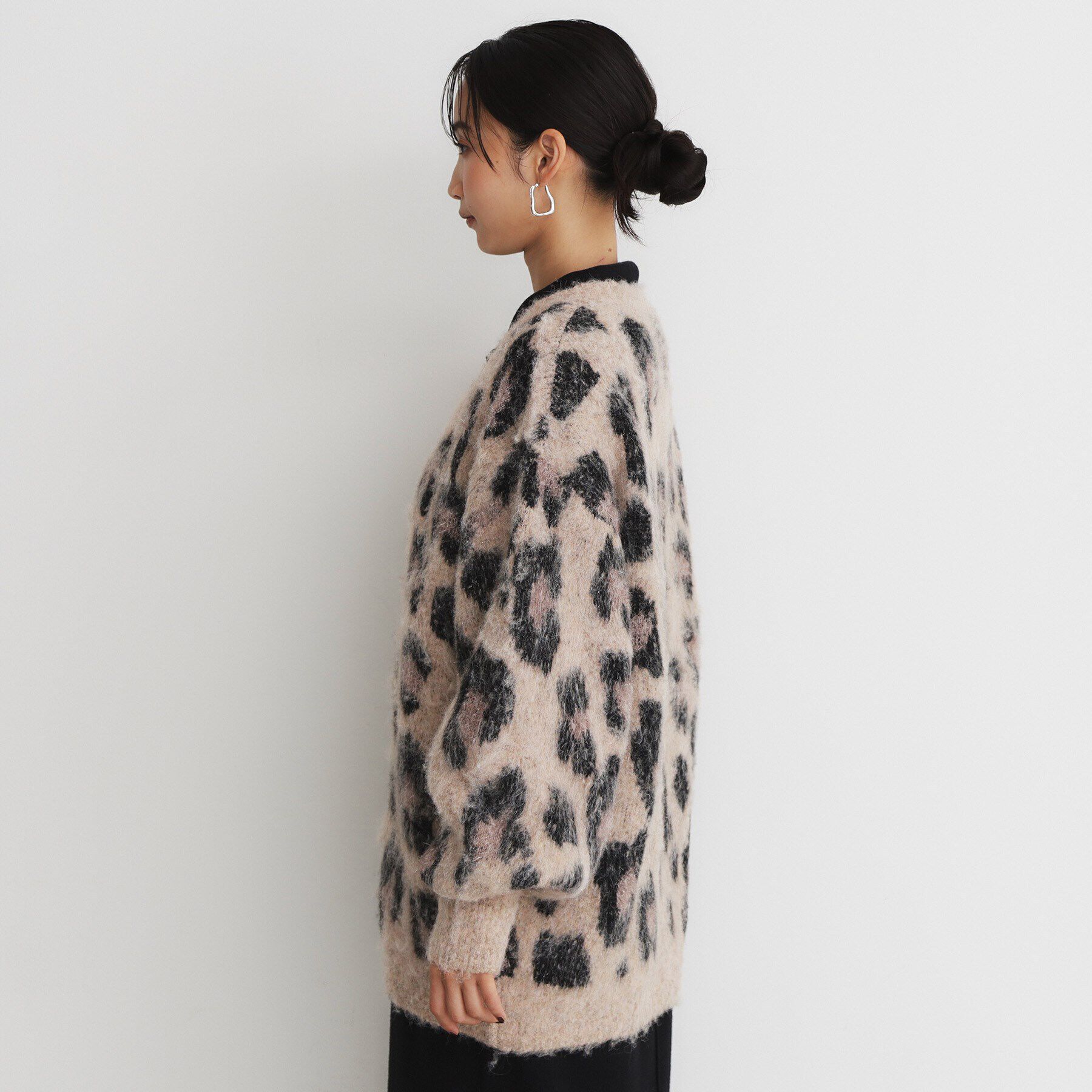 THE SHOP TK「起毛ヒョウ柄Vネックカーディガン」|カーディガン|