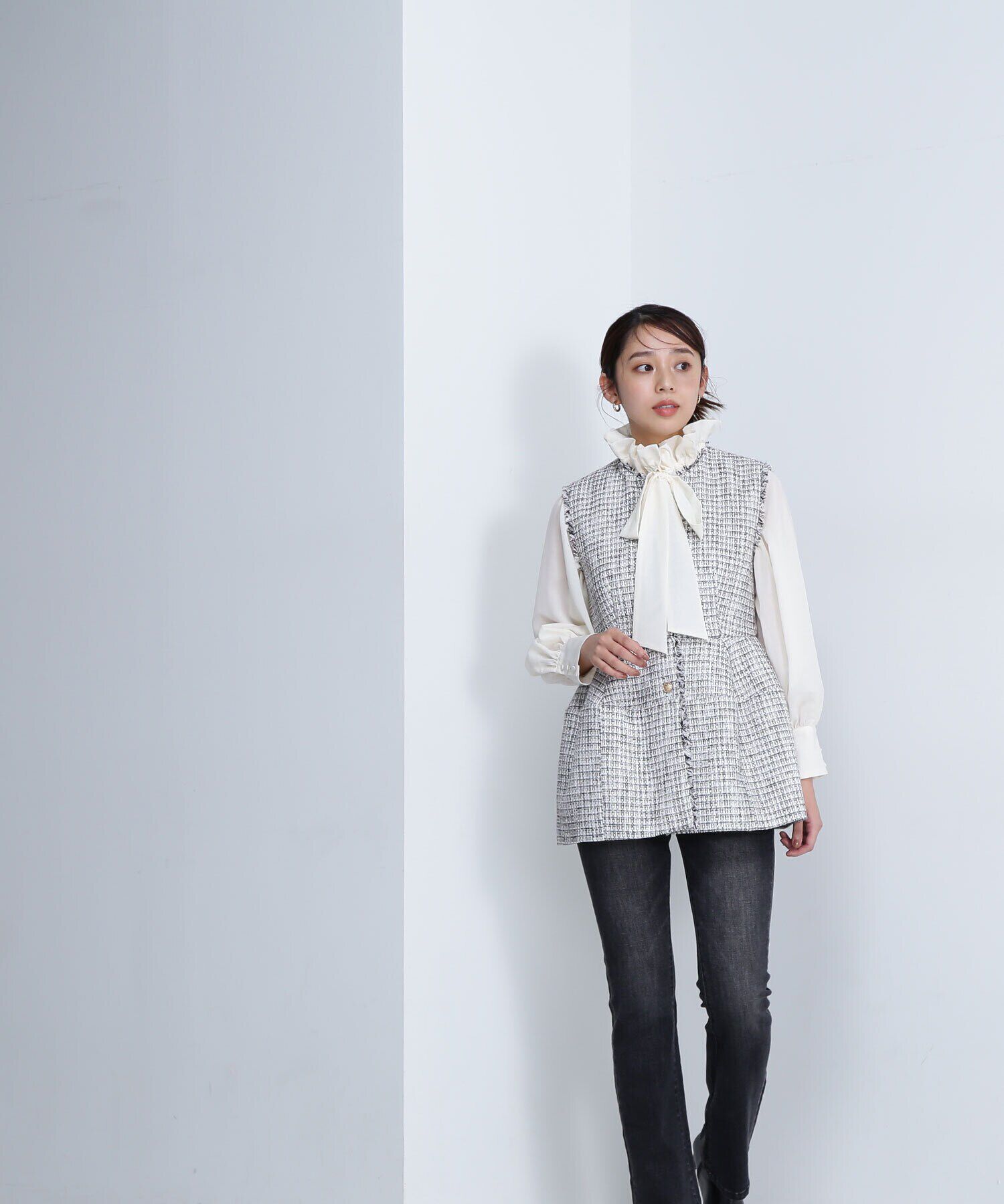  「ツイードジレシリーズ ペプラムツイードジレ　24AW」|ブルゾン・スタジャン|