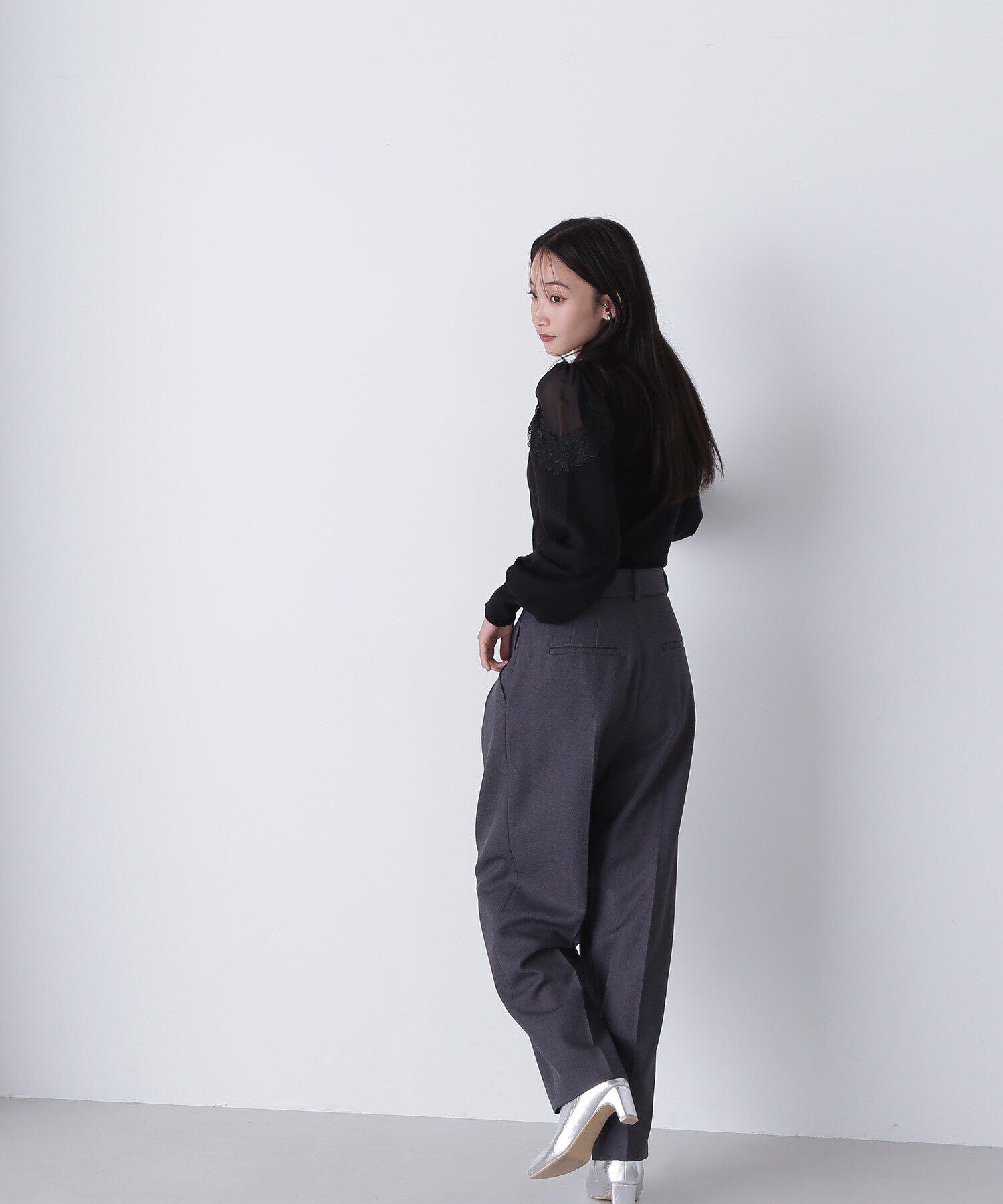  「フラワーレーストリミングニット」|ニット・セーター|