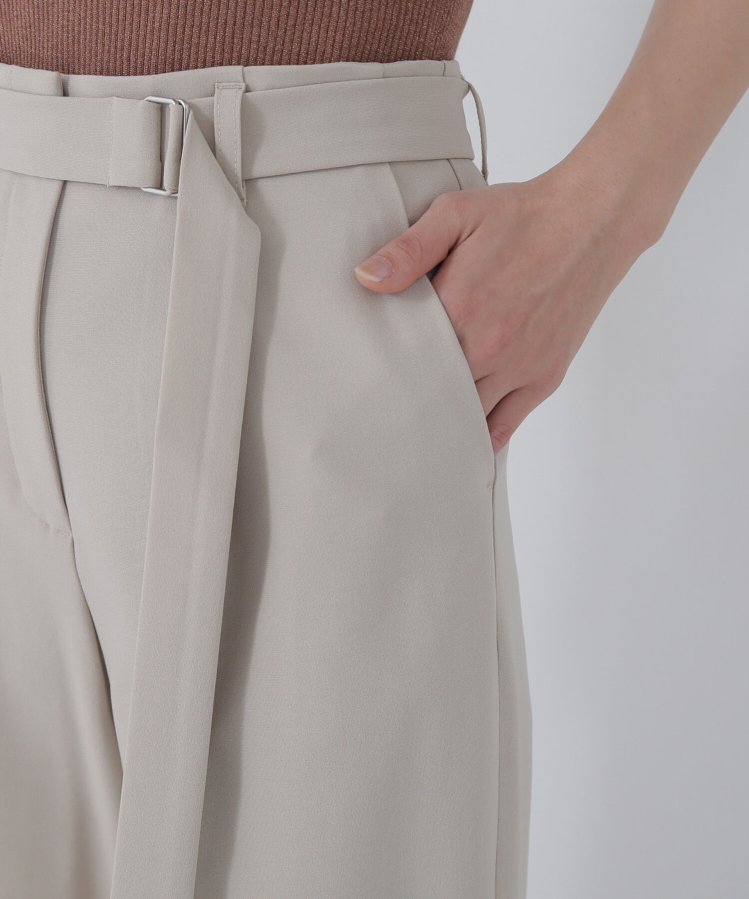  「スクエアバックルベルテッドパンツ」|その他|