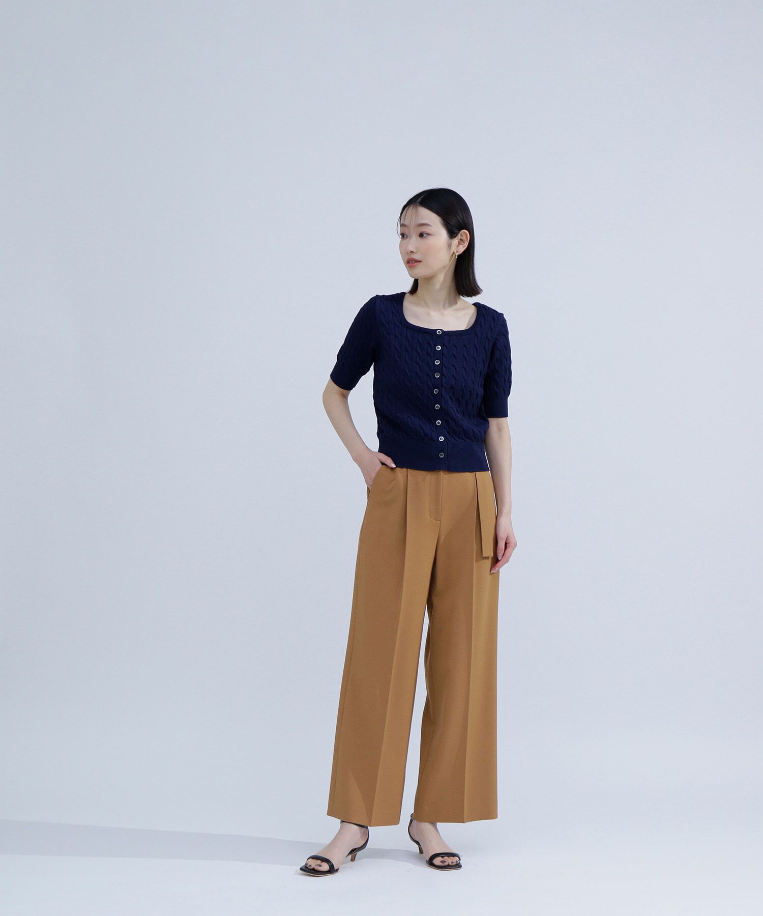  「スクエアバックルベルテッドパンツ」|その他|