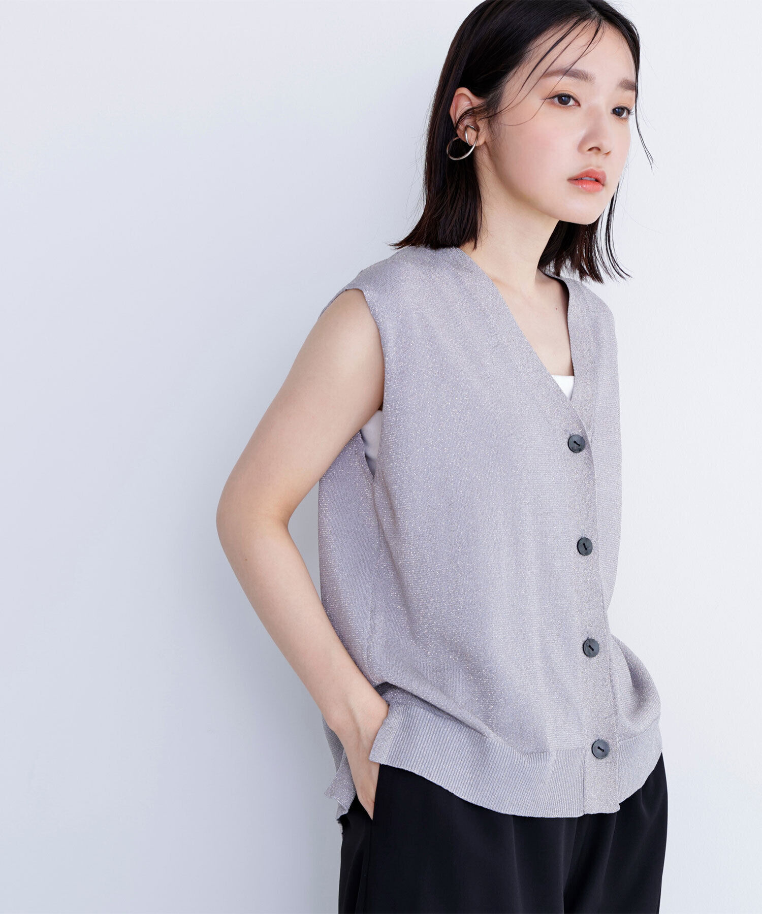  「スパークVネックニットベスト」|ニット・セーター|グレー