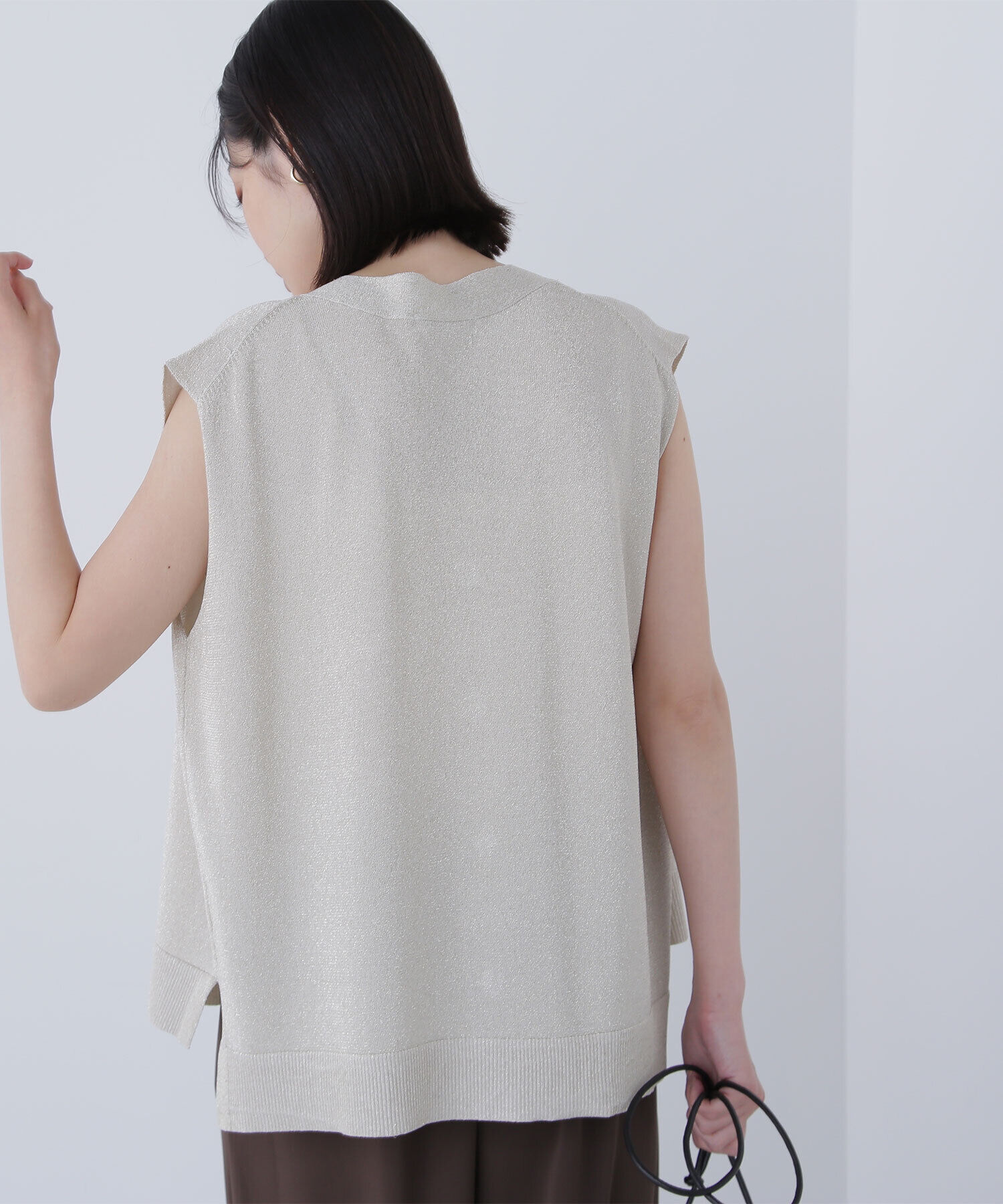  「スパークVネックニットベスト」|ニット・セーター|