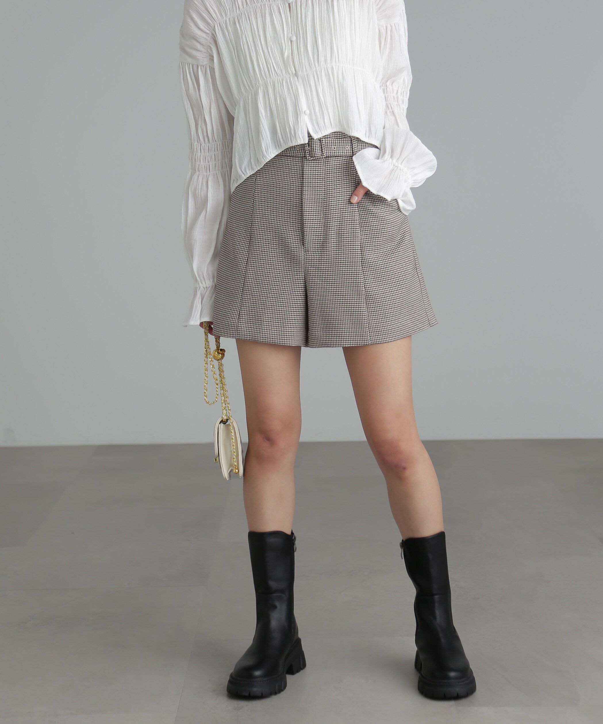  「[低身長サイズ/Sシリーズ]先染めチェックベルト付きショートパンツ」|その他|ブラウンチェ 1