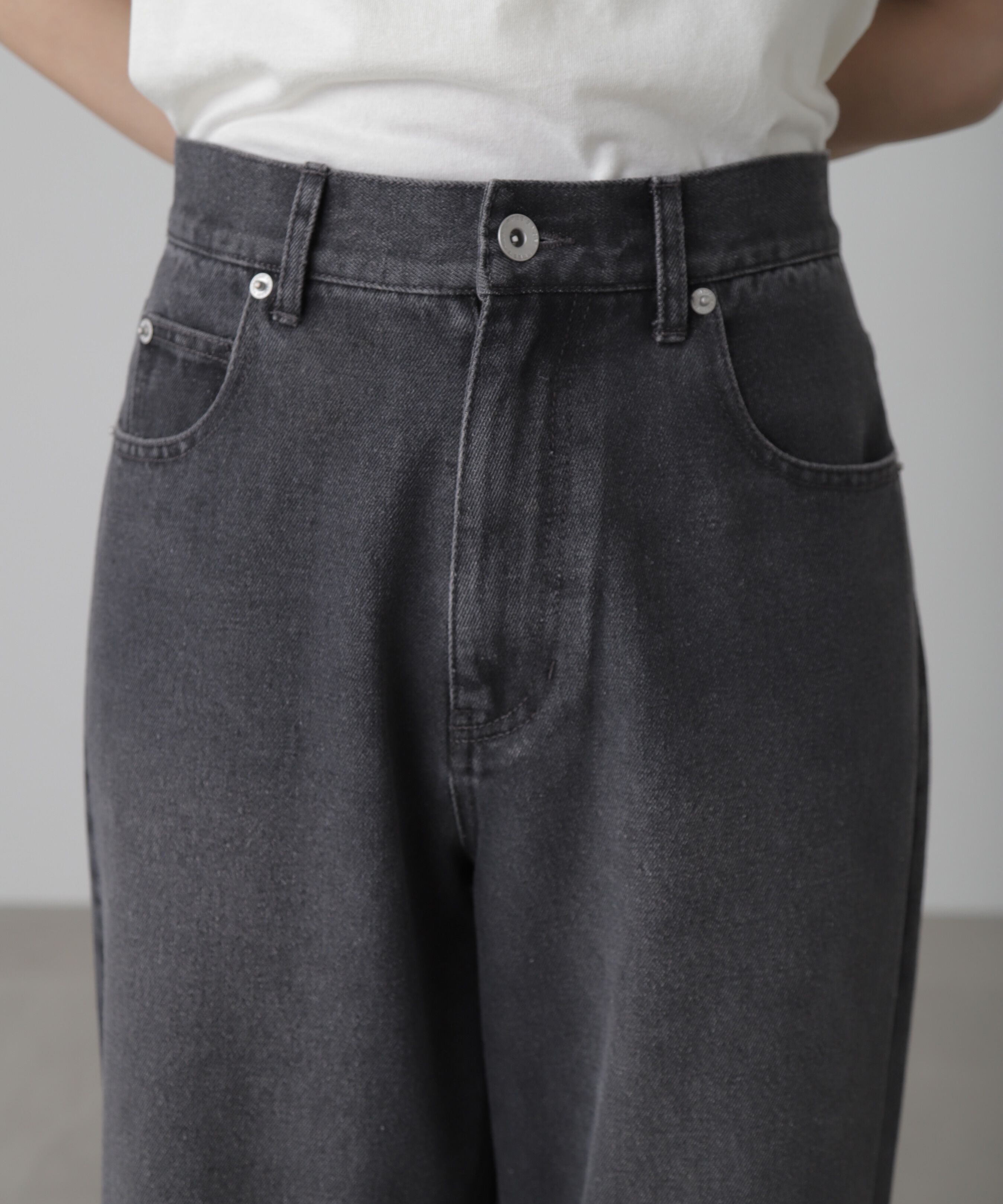  「[低身長サイズ/Sシリーズ]ニーオープンストレートデニムパンツ」|その他|