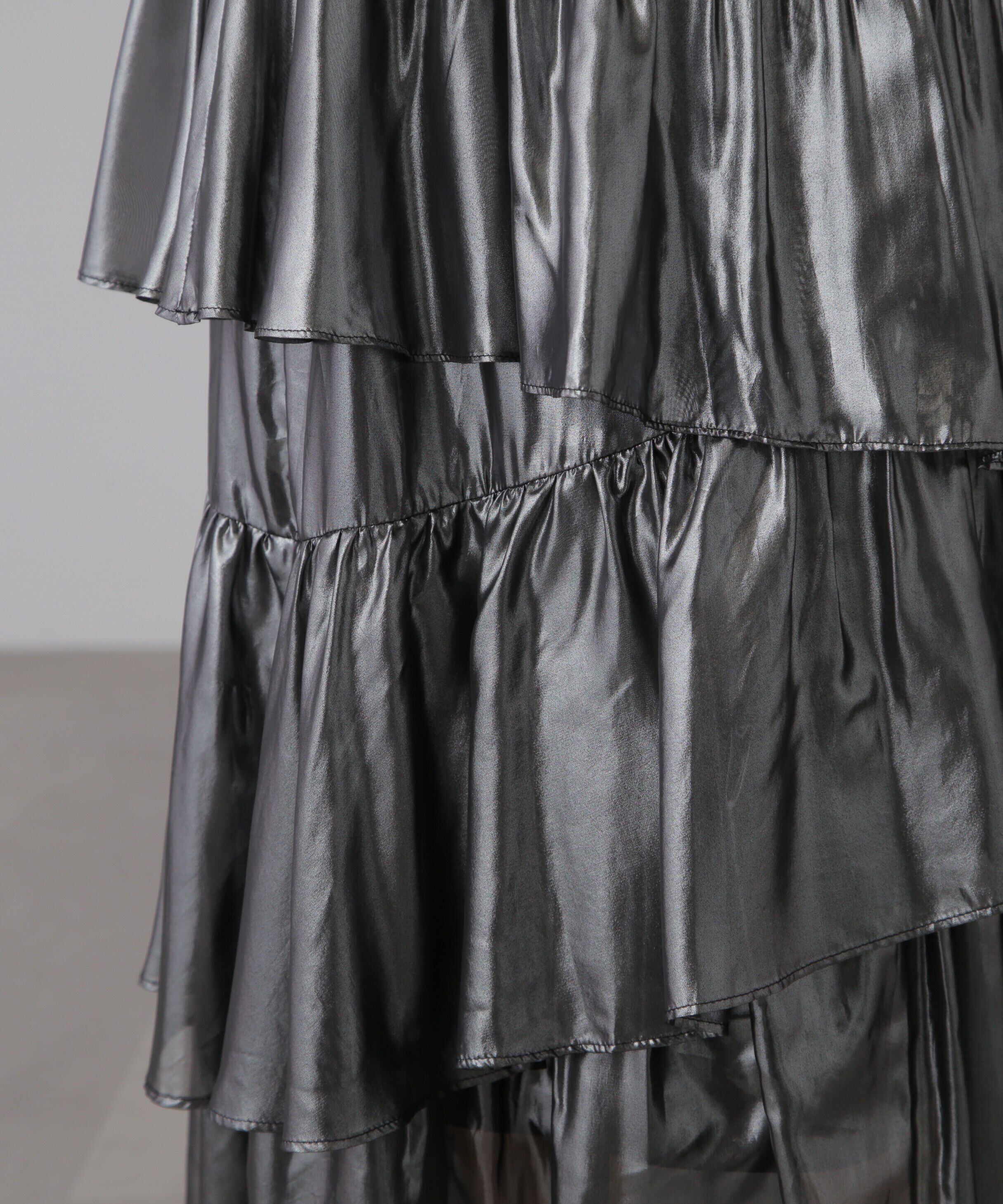  「シャイニーランダムティアードスカート」|スカート|