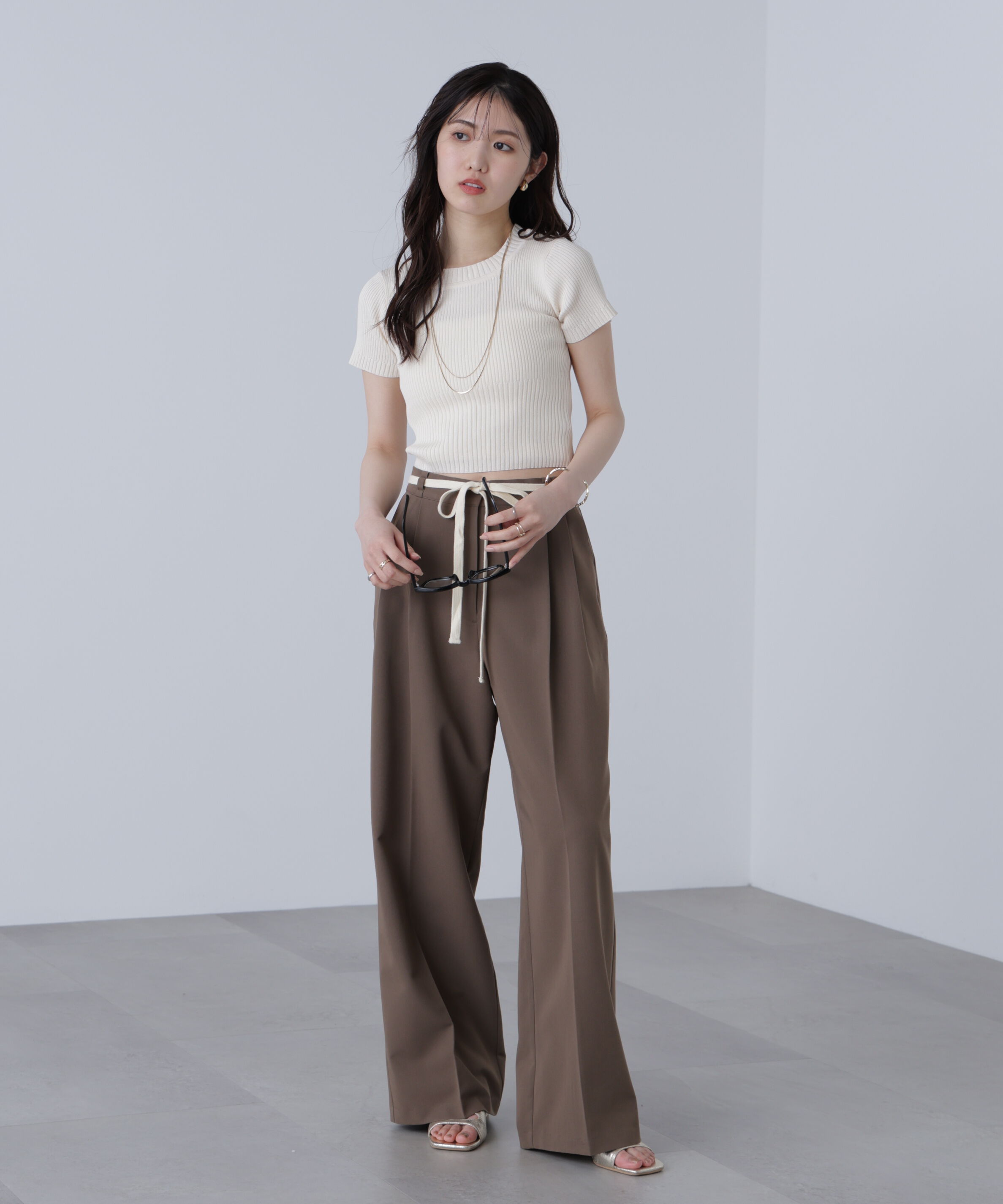  「ショート丈クルーネックリブニット」|ニット・セーター|