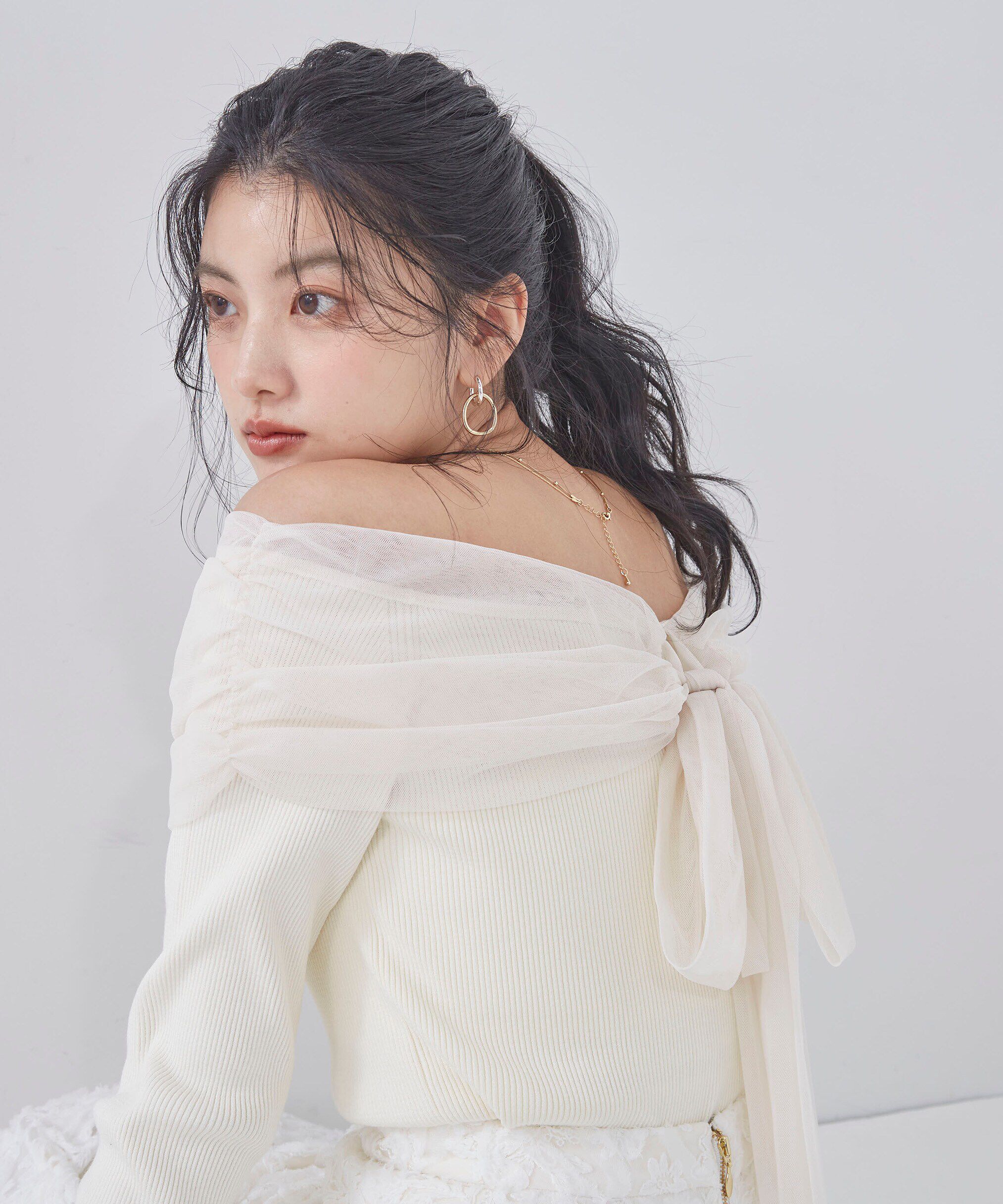PROPORTION BODY DRESSING「前後2wayチュールオフショルニット」|ニット・セーター|エクリュ1