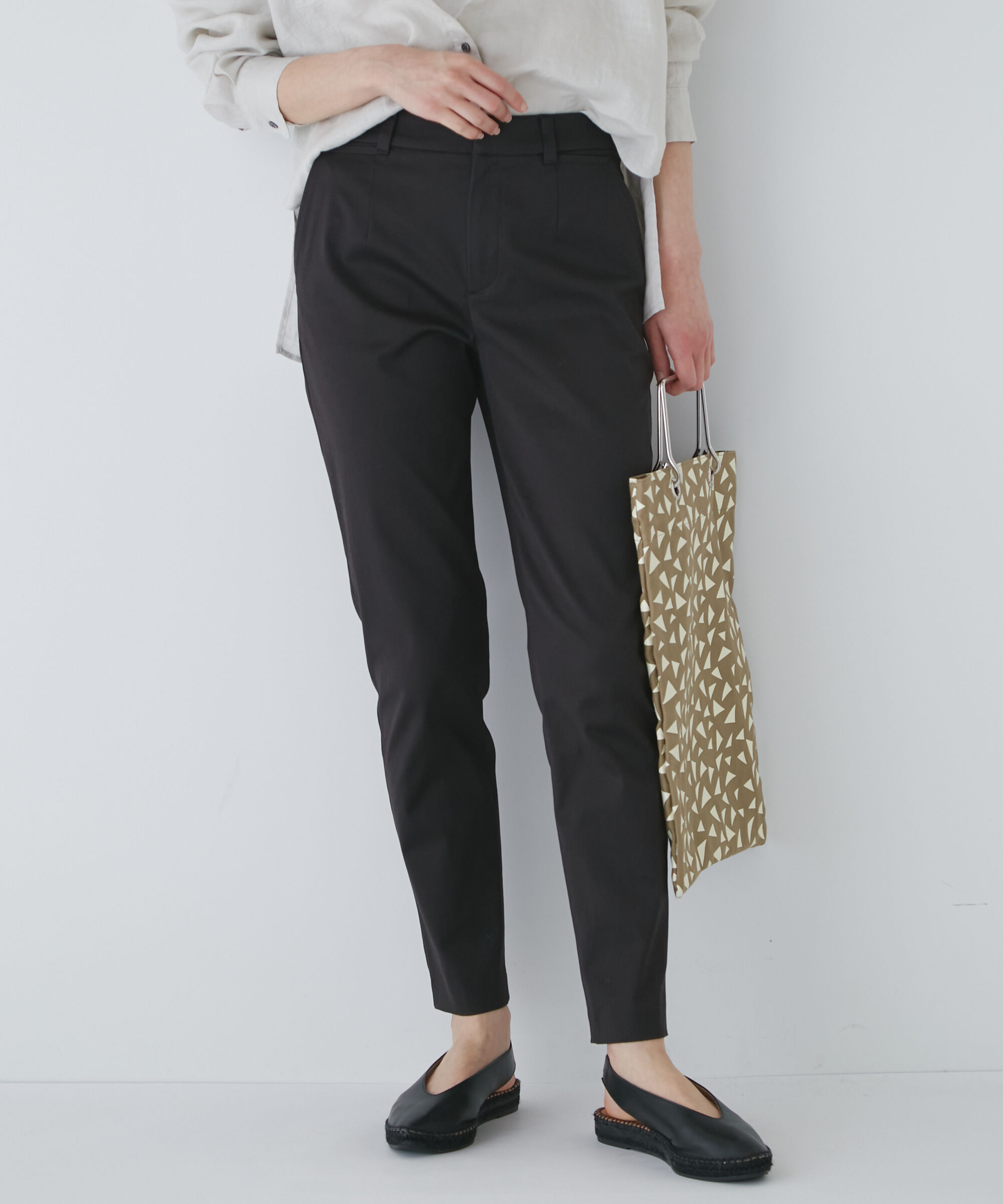  「◆サテンストレッチスリムパンツ」|その他|チャコール1