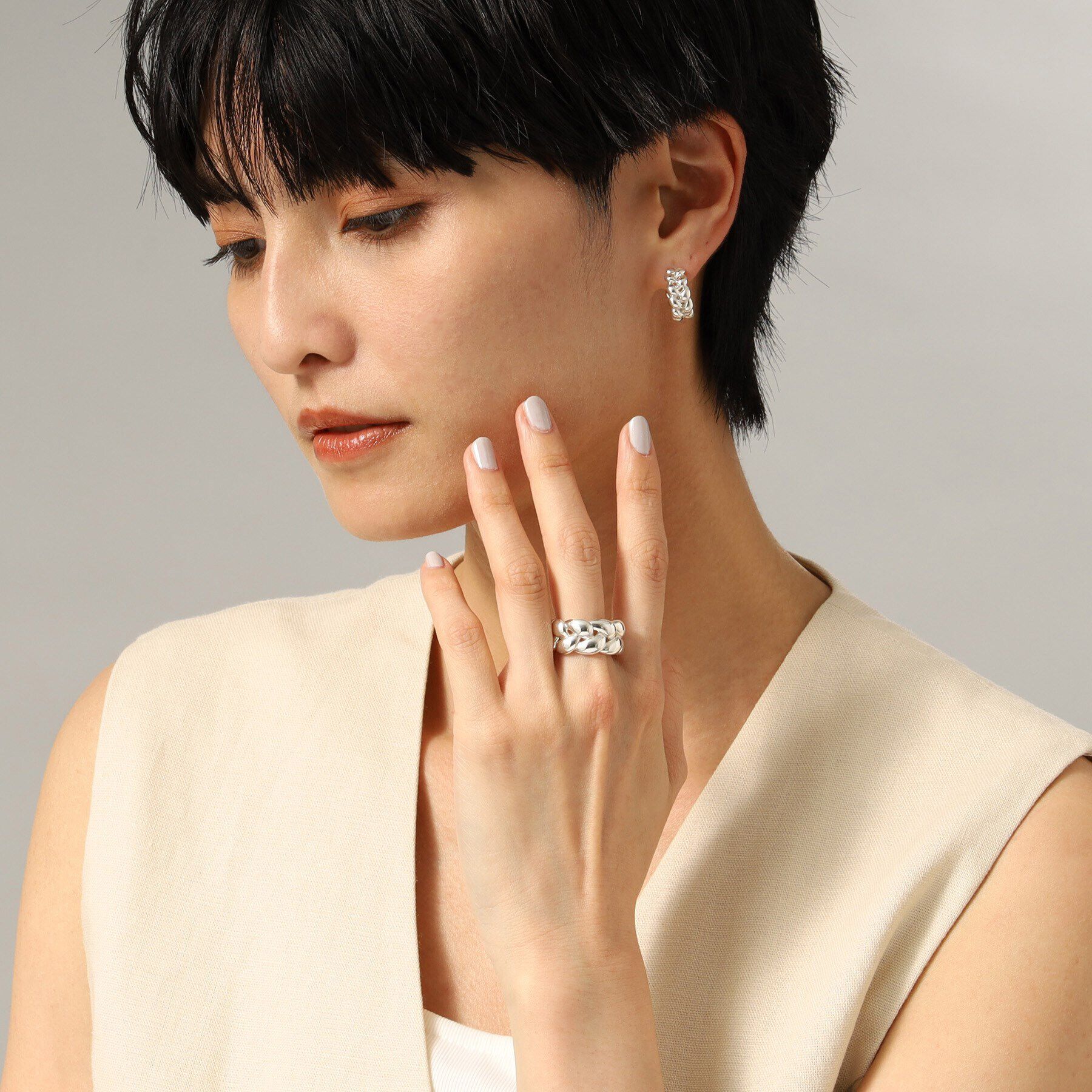 COCOSHNIK ONKITSCH「シルバー ニッティングモチーフ フープピアス」|ピアス|