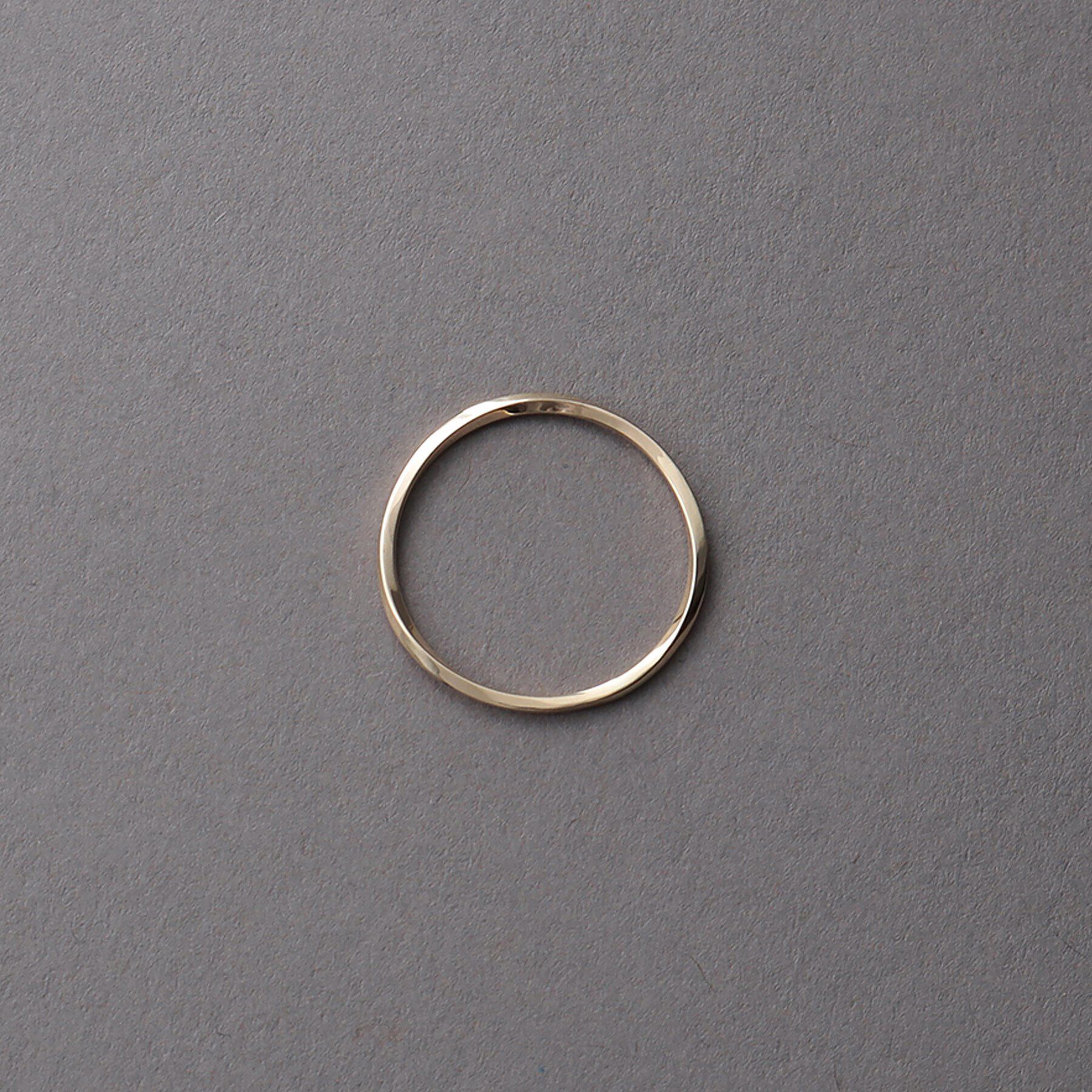 COCOSHNIK ONKITSCH「K10スキニーリング スクリュー」|リング|