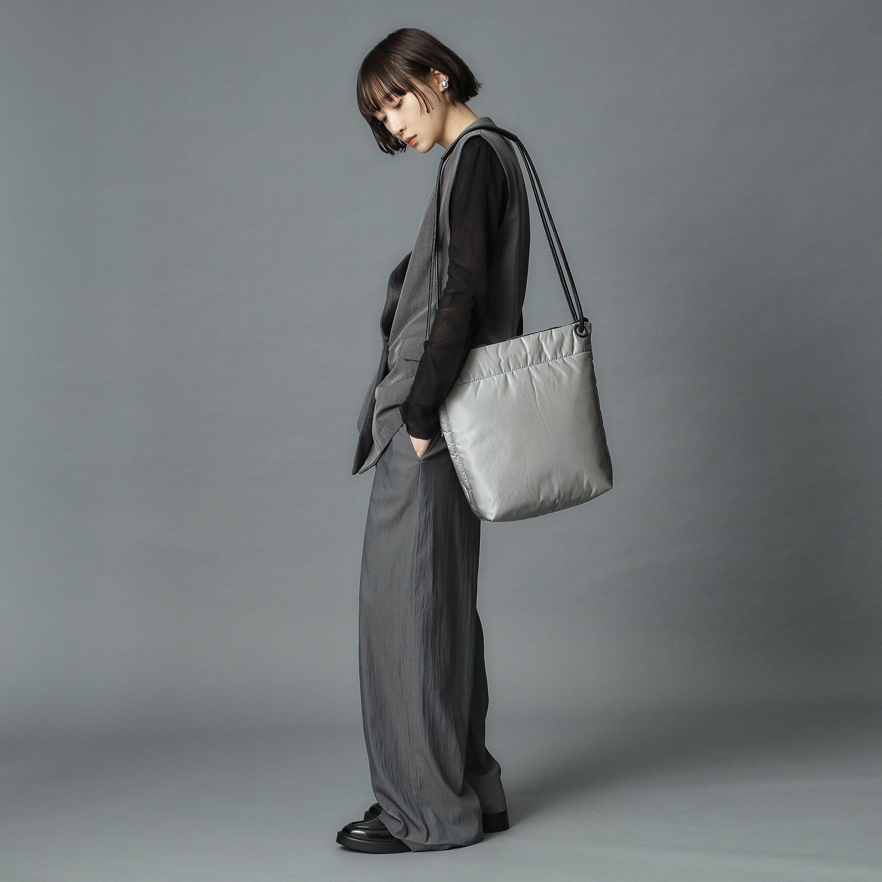 HIROKO HAYASHI「ENORME（エノルメ）ショルダーバッグ」|ショルダー・メッセンジャー|