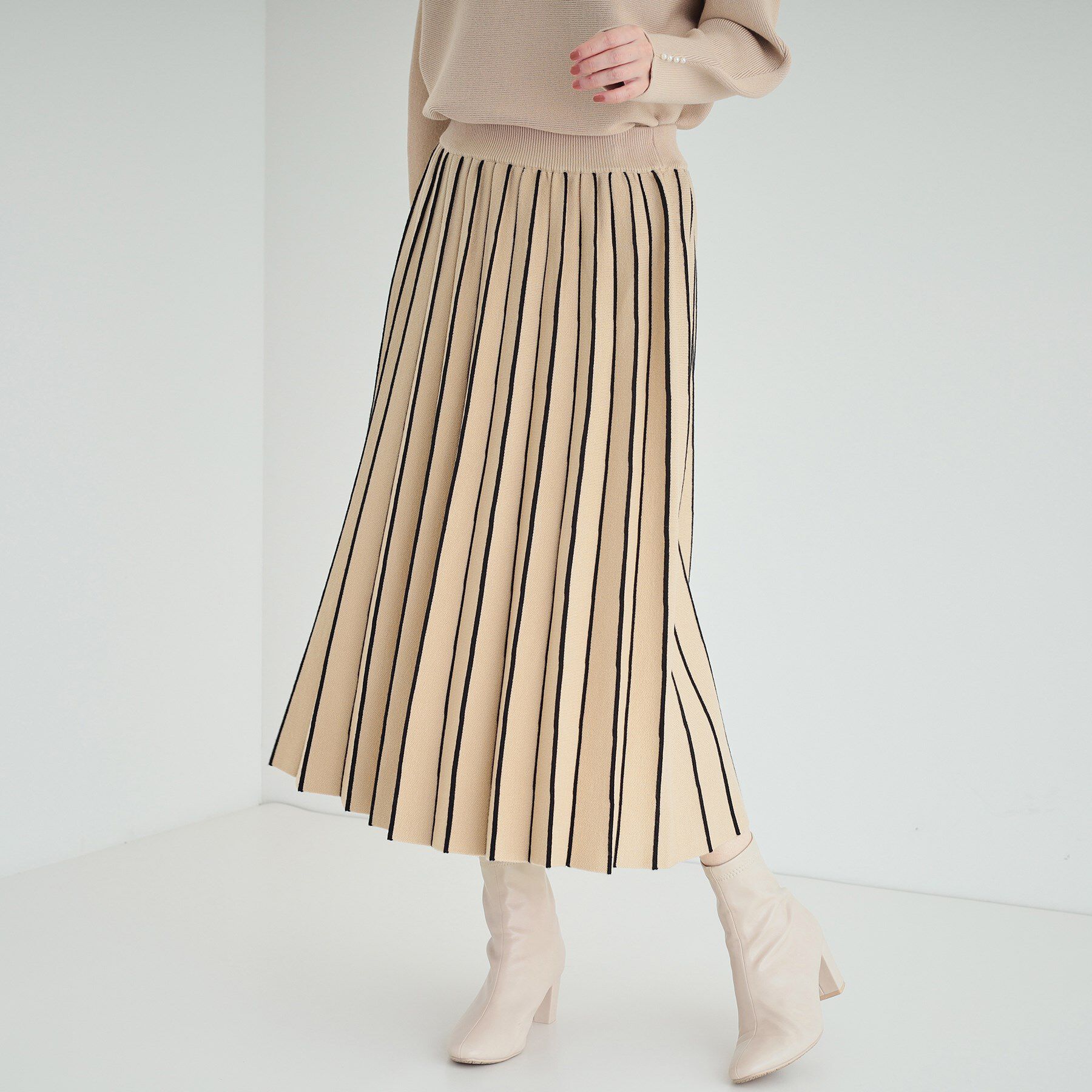 SHOO･LA･RUE「【高レビュー/洗える/セットアップ可】女性らしさ際立つ もちもちニットスカート」|スカート|ベージュ(353)