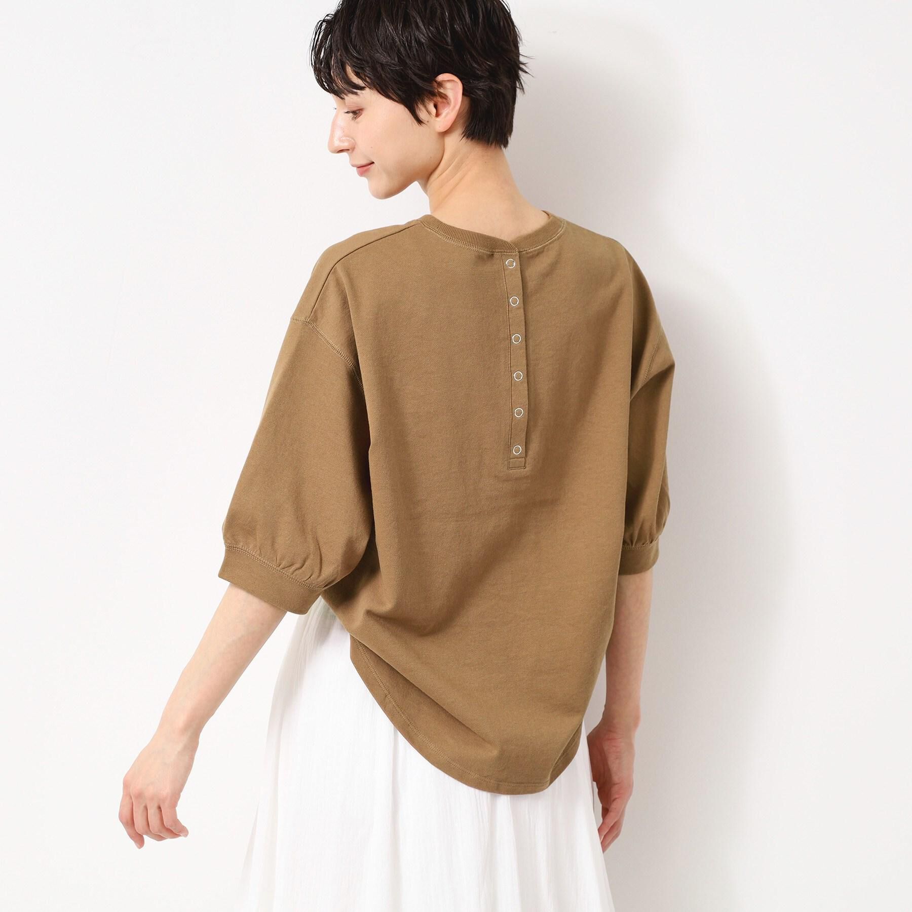 Dessin「【360度可愛い・洗える】バックヘンリーカットソー（5分袖/XS～L）」|Tシャツ・カットソー|