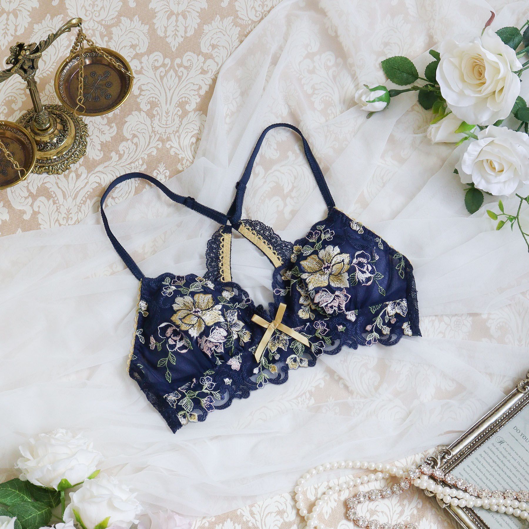 Risa Magli「エリオット ソフトブラ」|インナー|ネイビー(094)