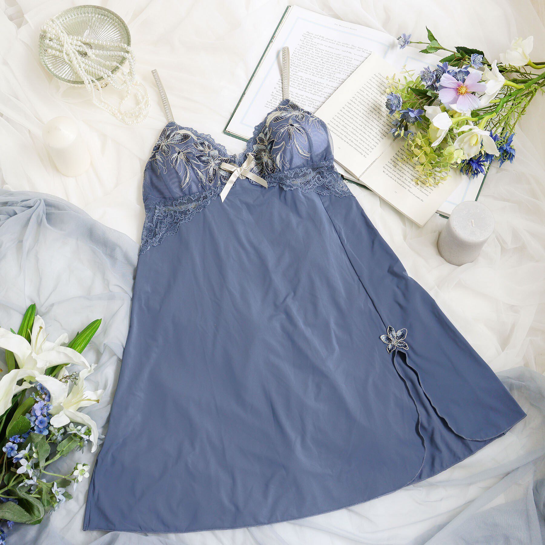 Risa Magli「イレーナ カップ付スリップ」|キャミソール|ブルー(092)