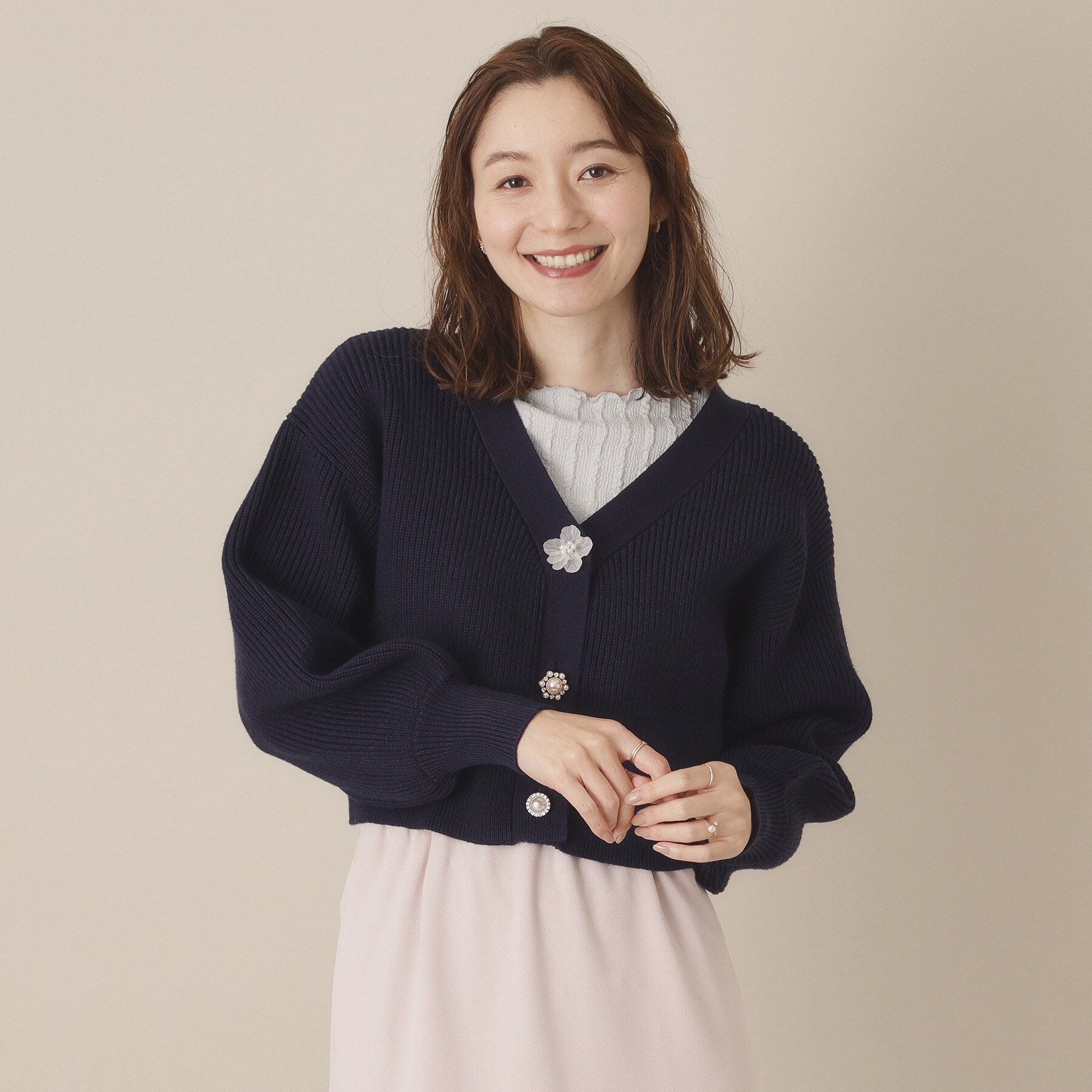 ITS&rsquo;DEMO「【手洗い可】アソートビジューボタンカーデ」|カーディガン|