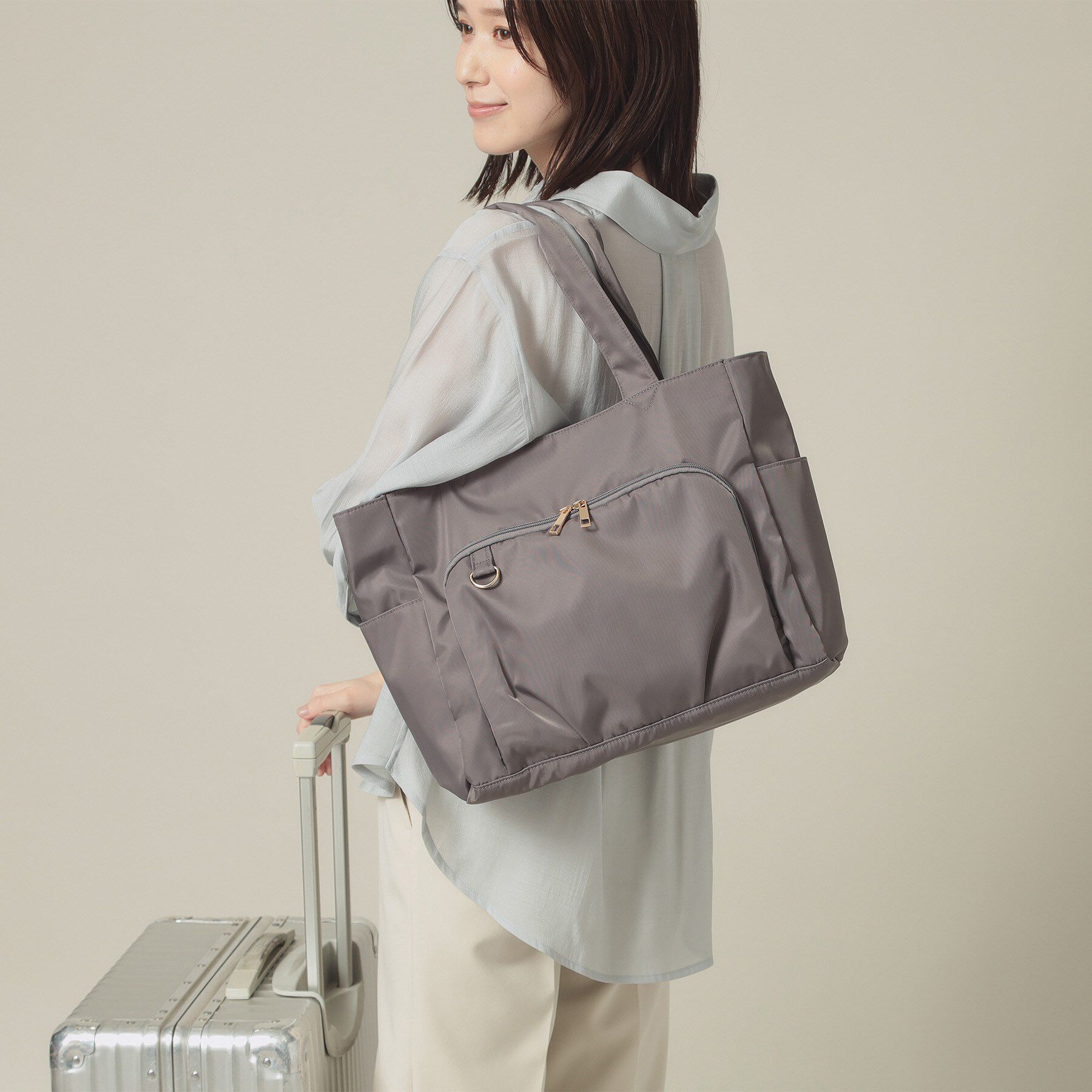 ITS&rsquo;DEMO「【旅行／キャリーオン可】ツイル14ポケット2WAYトート」|トートバッグ|チャコールグレー(0