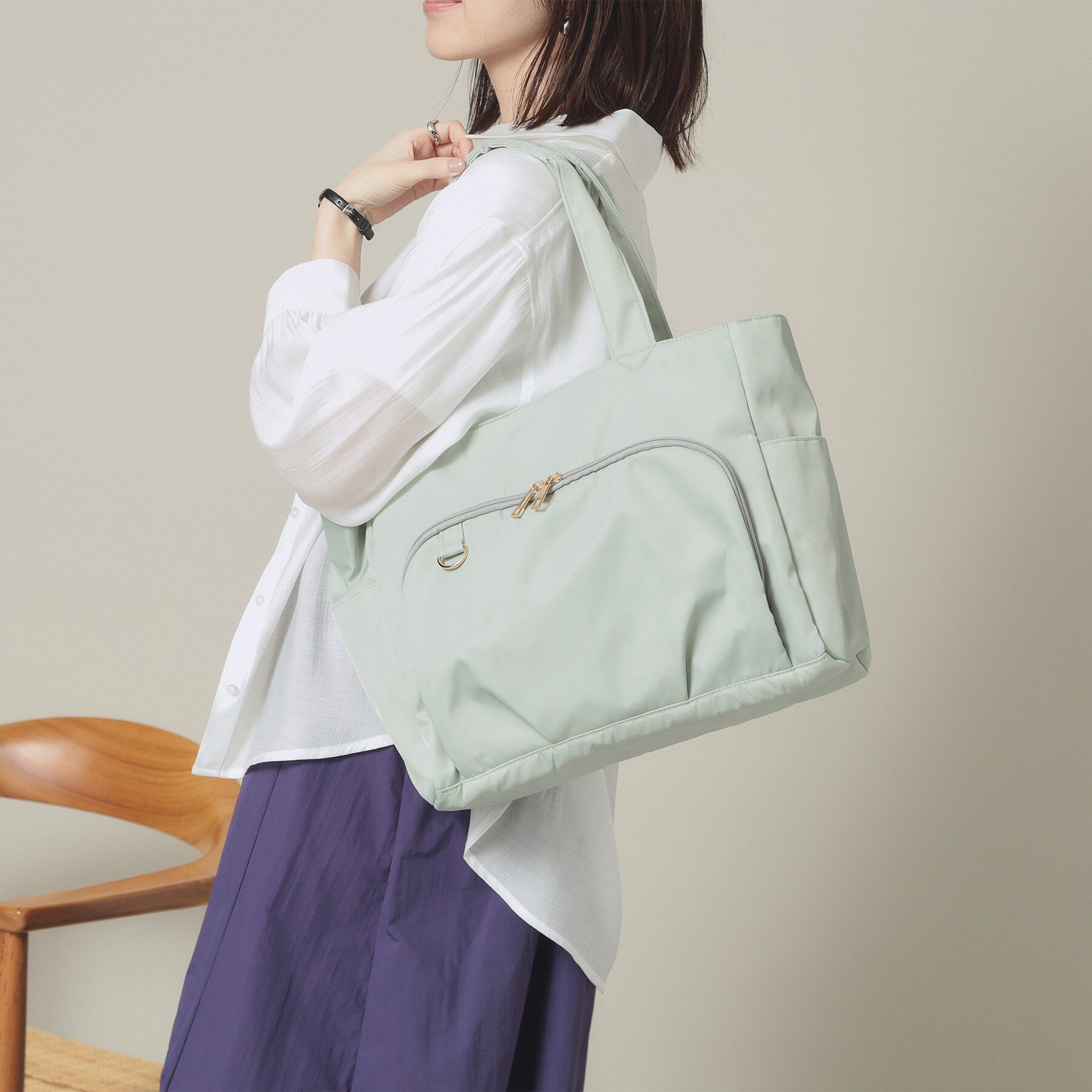 ITS&rsquo;DEMO「【旅行／キャリーオン可】ツイル14ポケット2WAYトート」|トートバッグ|ミントグリーン(02