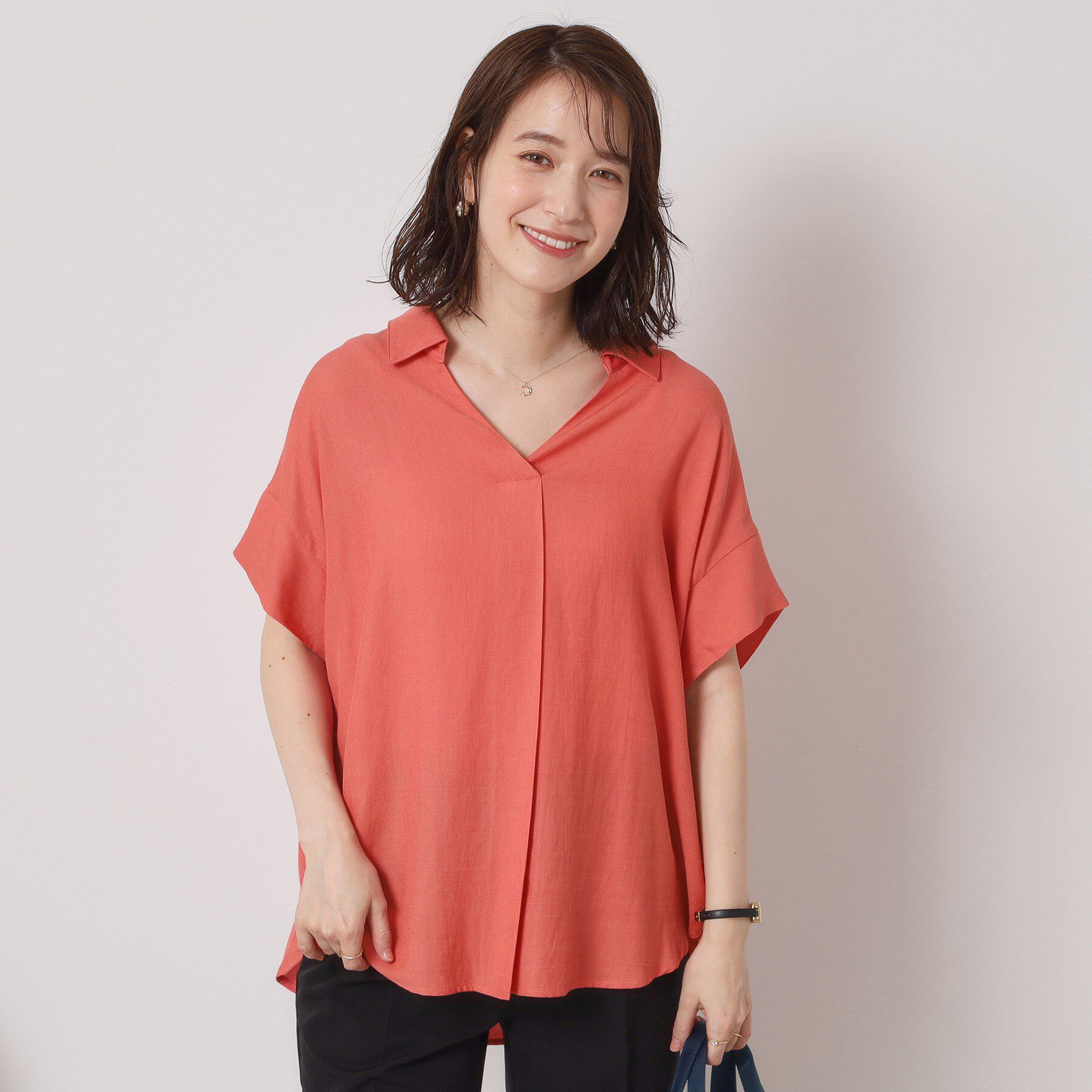 ITS&rsquo;DEMO「【接触冷感／手洗い可】強撚スラブスキッパーブラウス」|シャツ・ブラウス|ピンク(073)