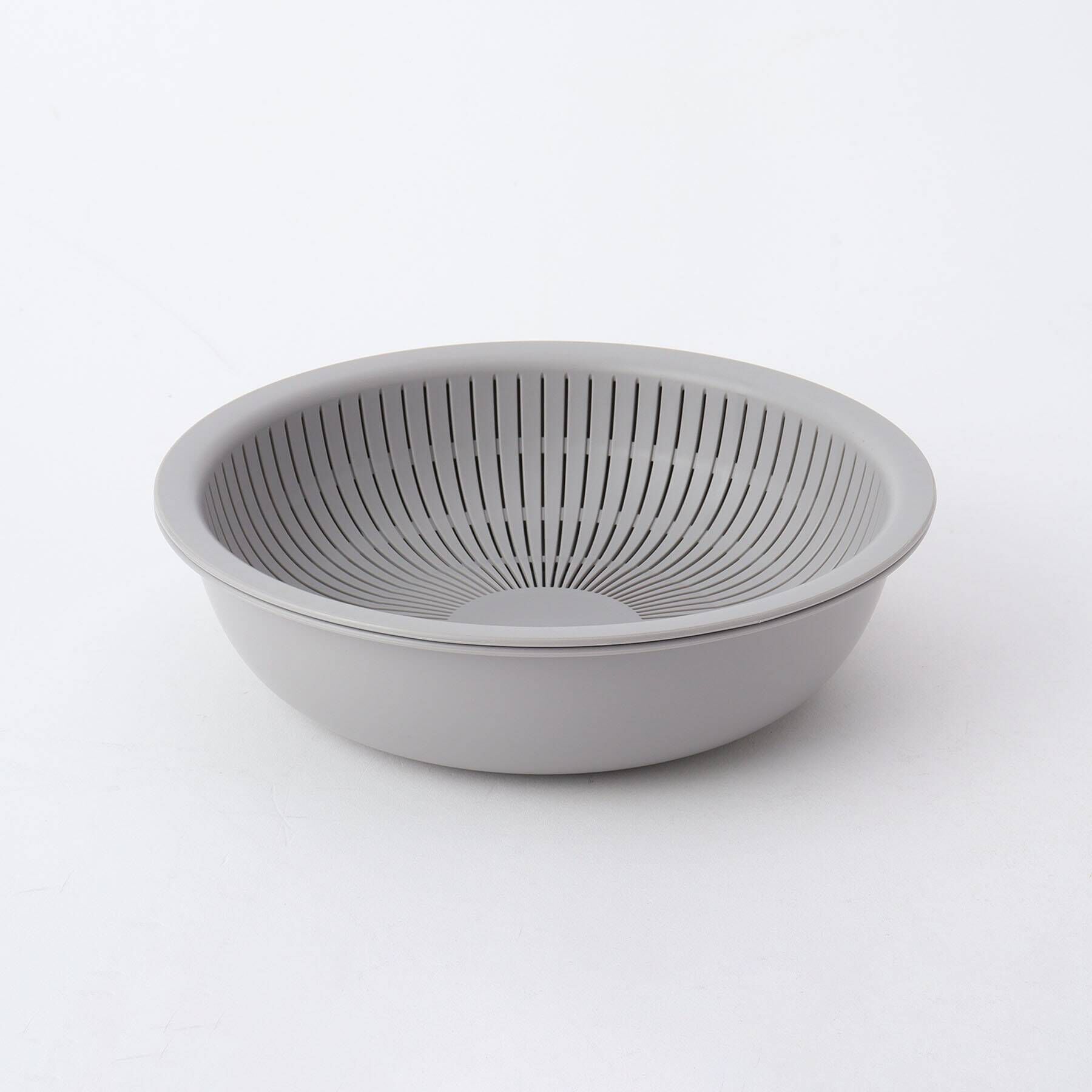 212 KITCHEN STORE「米とぎにも使えるザルとボール浅 GY ＜like-it ライクイット＞」|食器・キッチングッズ|