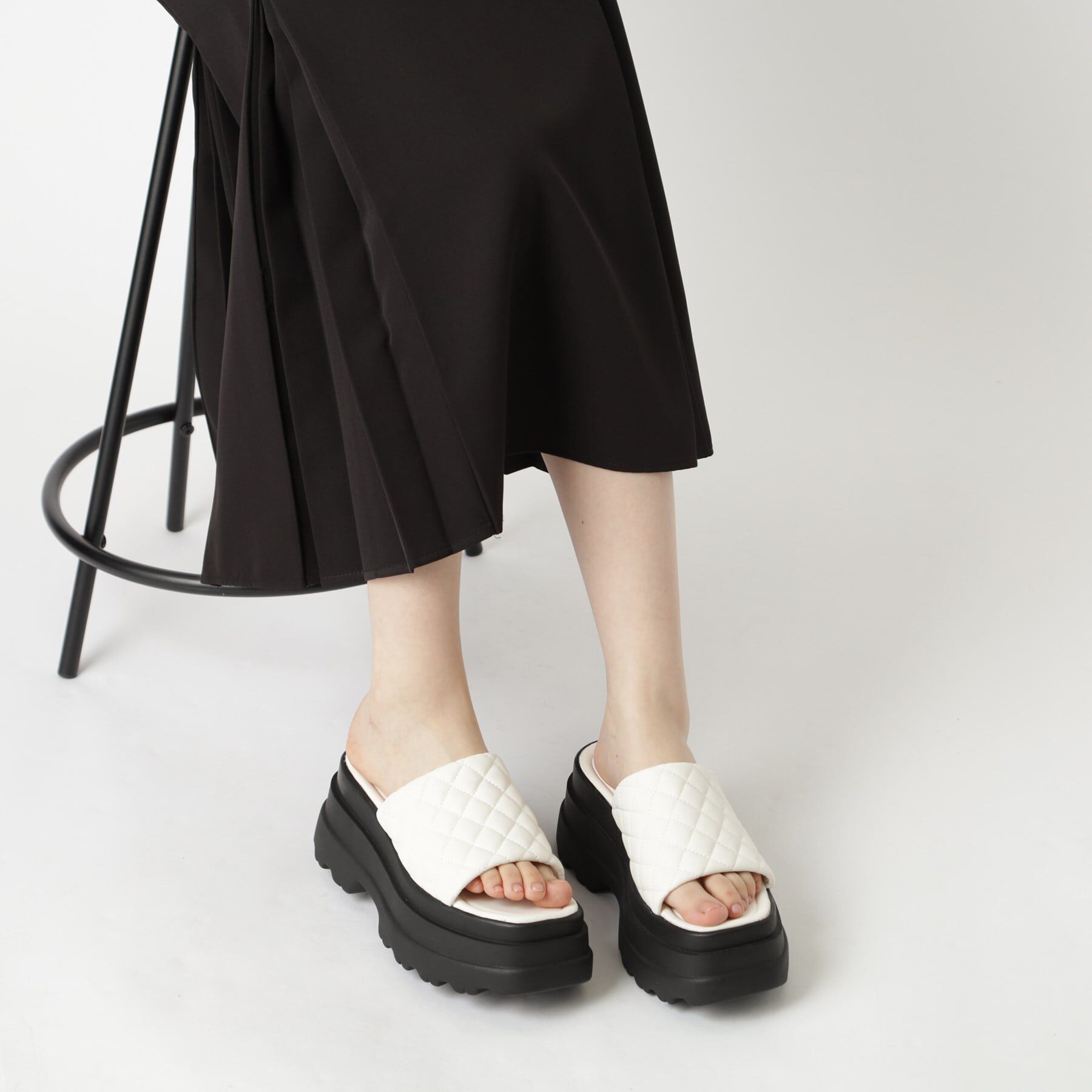 csT&P「厚底キルティングサンダル」|サンダル|