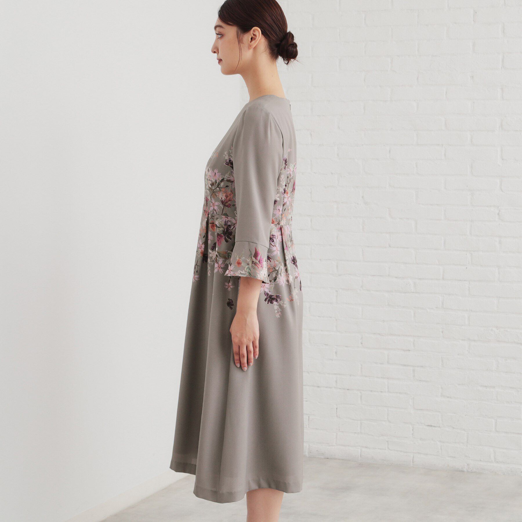 SunaUna「【着るだけでスタイルアップ!／Make bodyシリーズ】パネルプリントワンピース」|ワンピース|