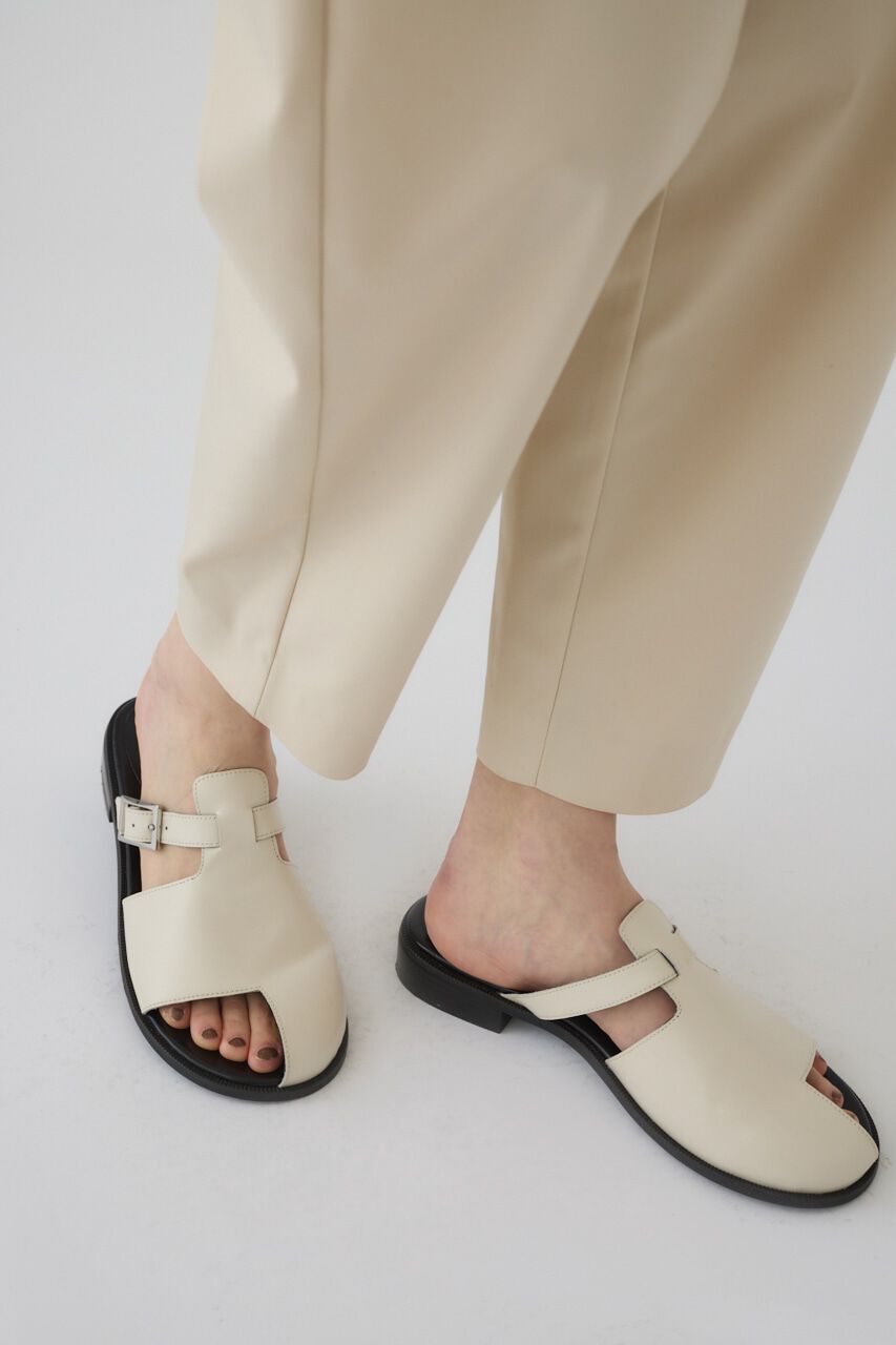 RIM.ARK 「Thumb leather flat sandal」|サンダル|